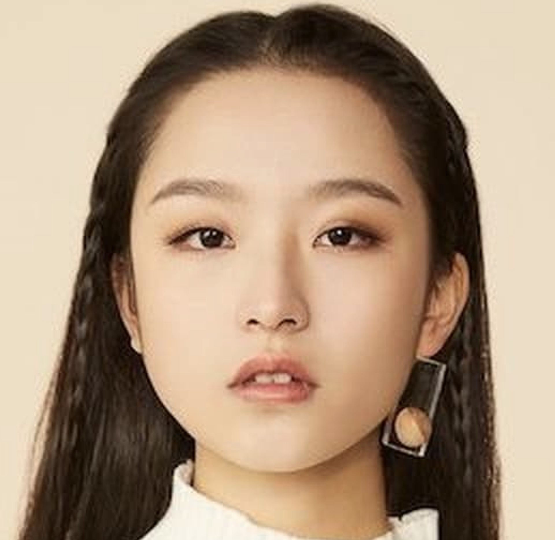 임지이