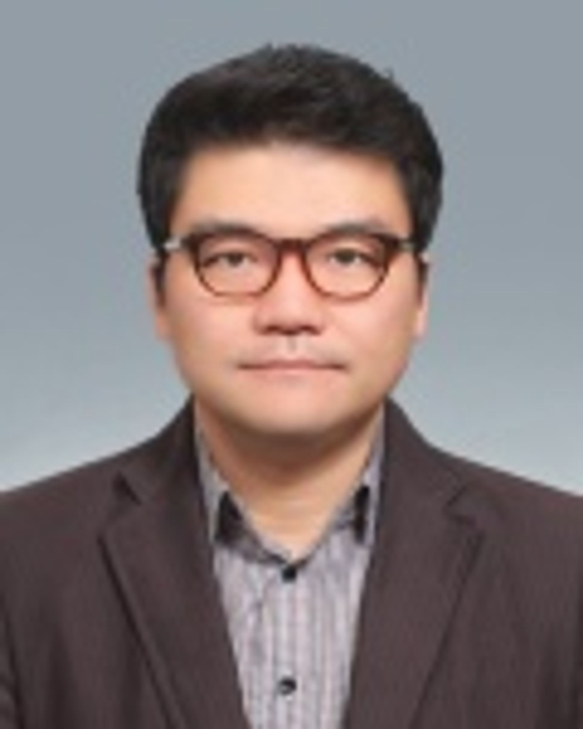 김정욱