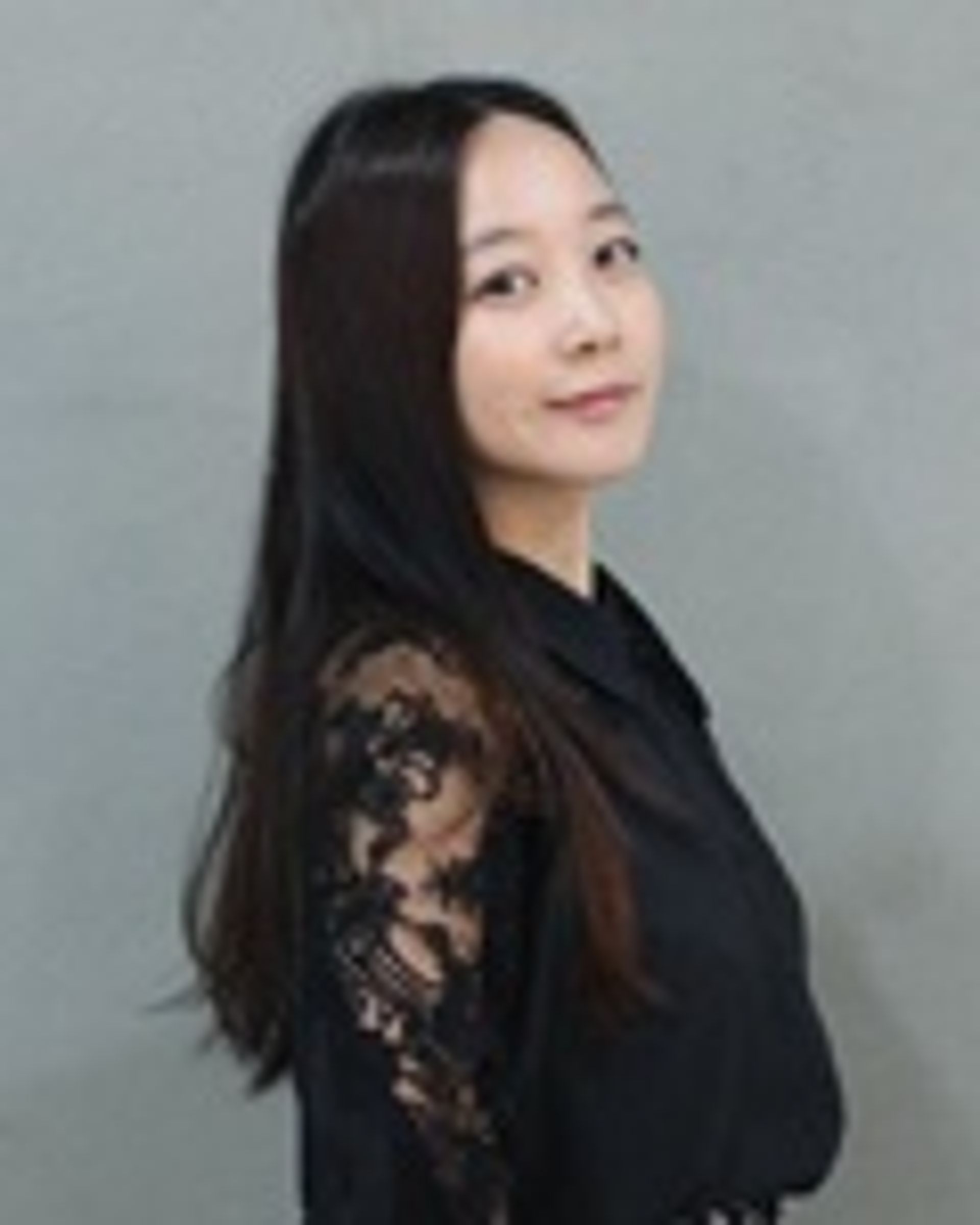 설유진