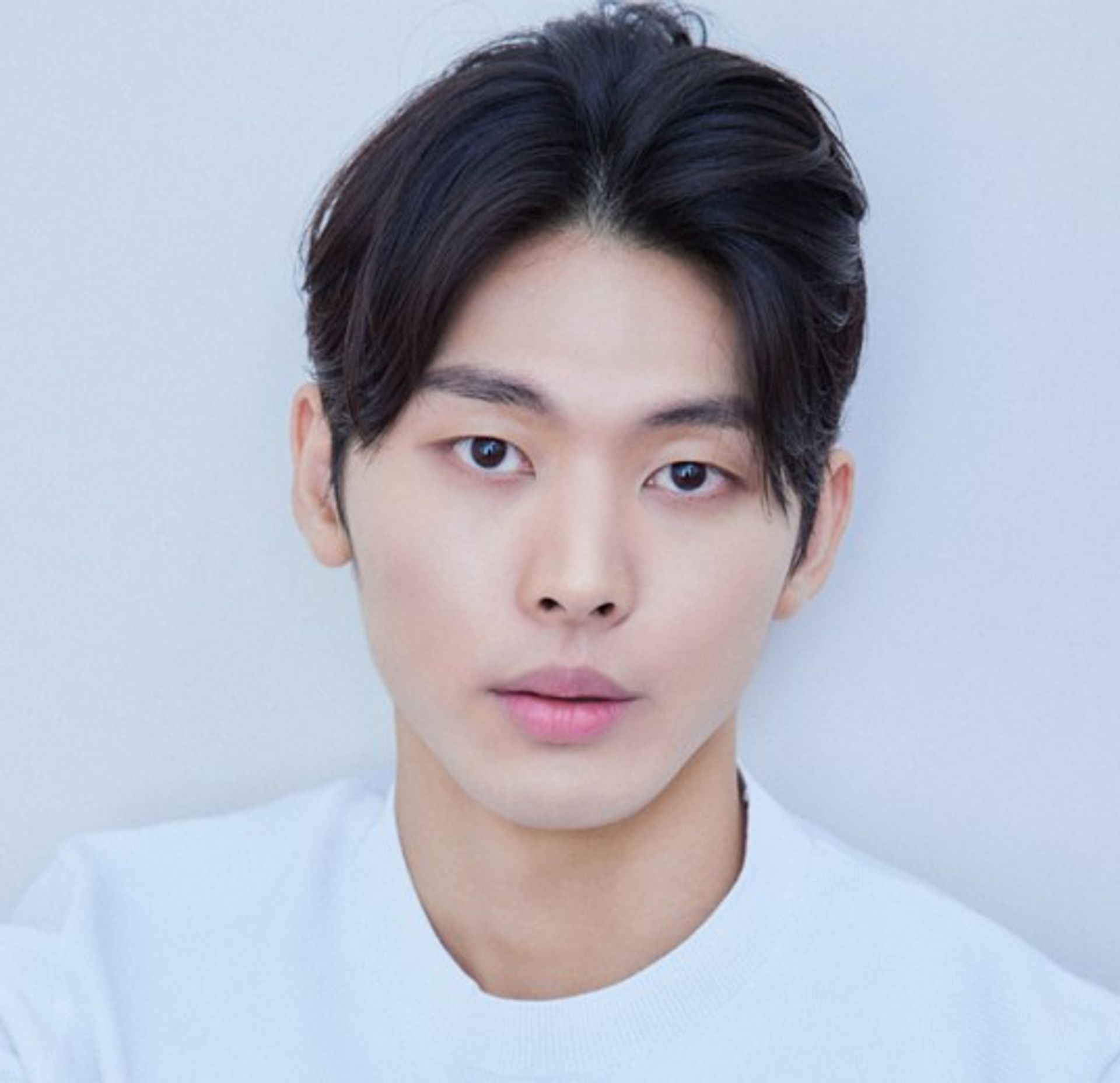 강현오