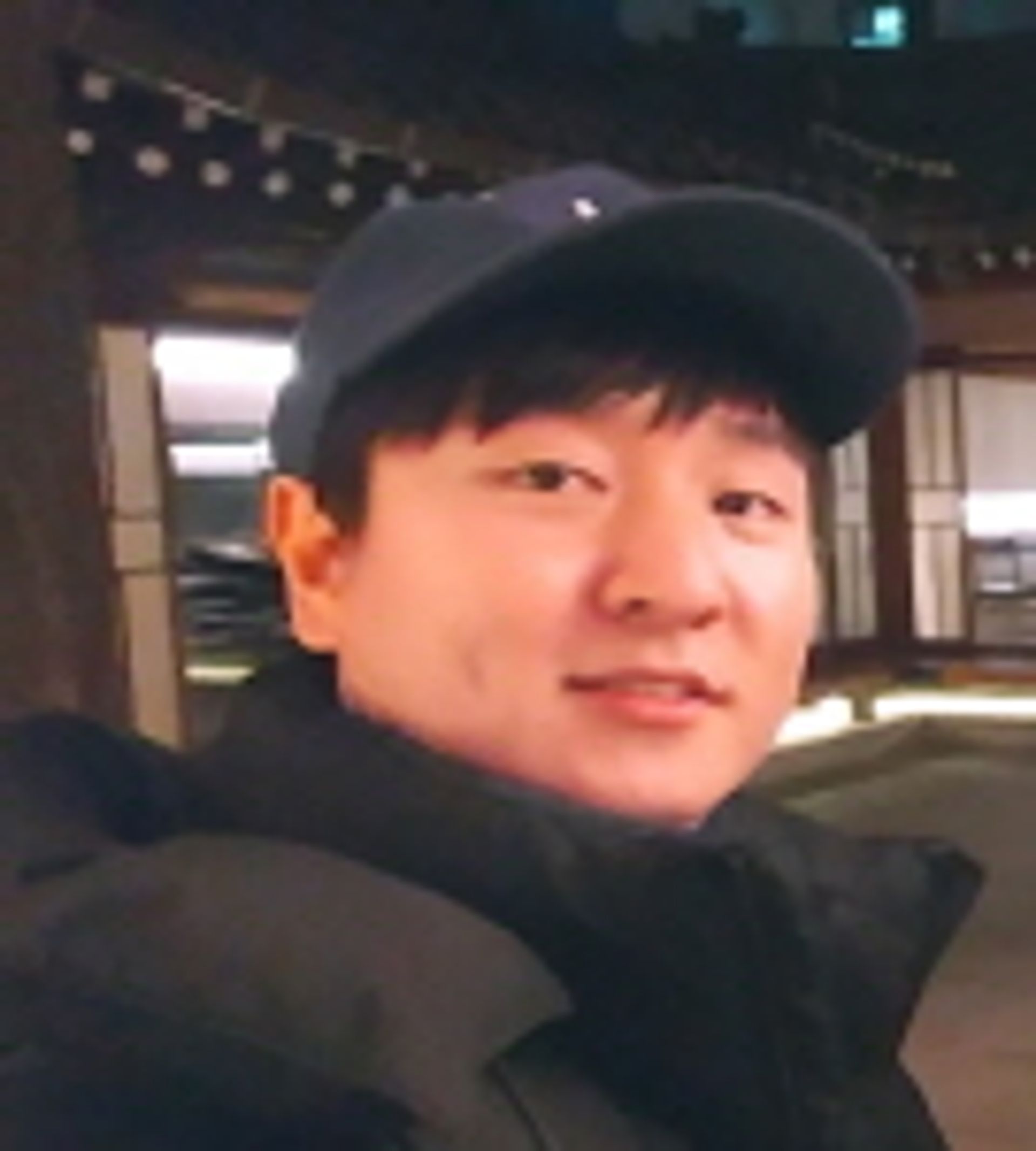 엄우섭