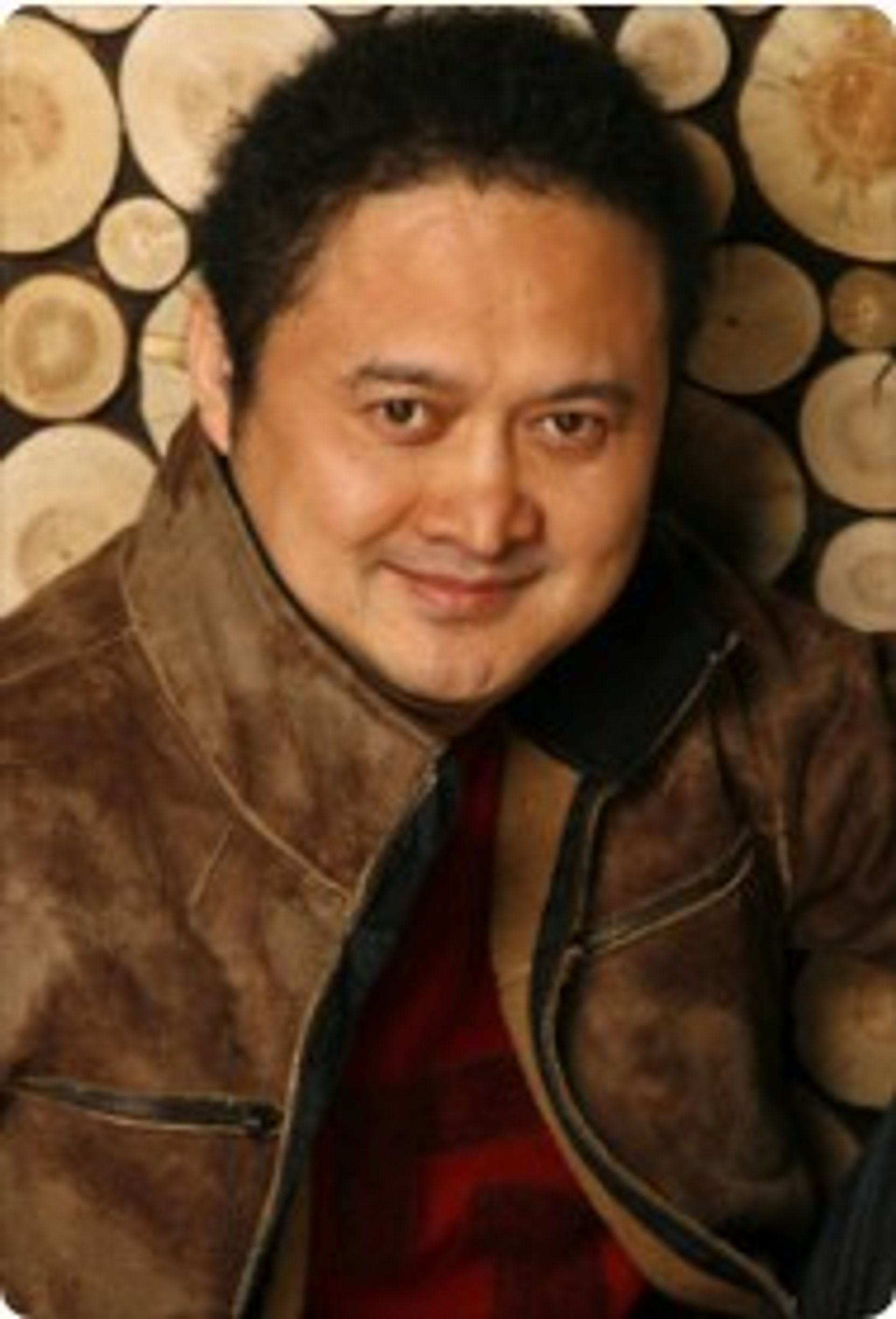 장위엔