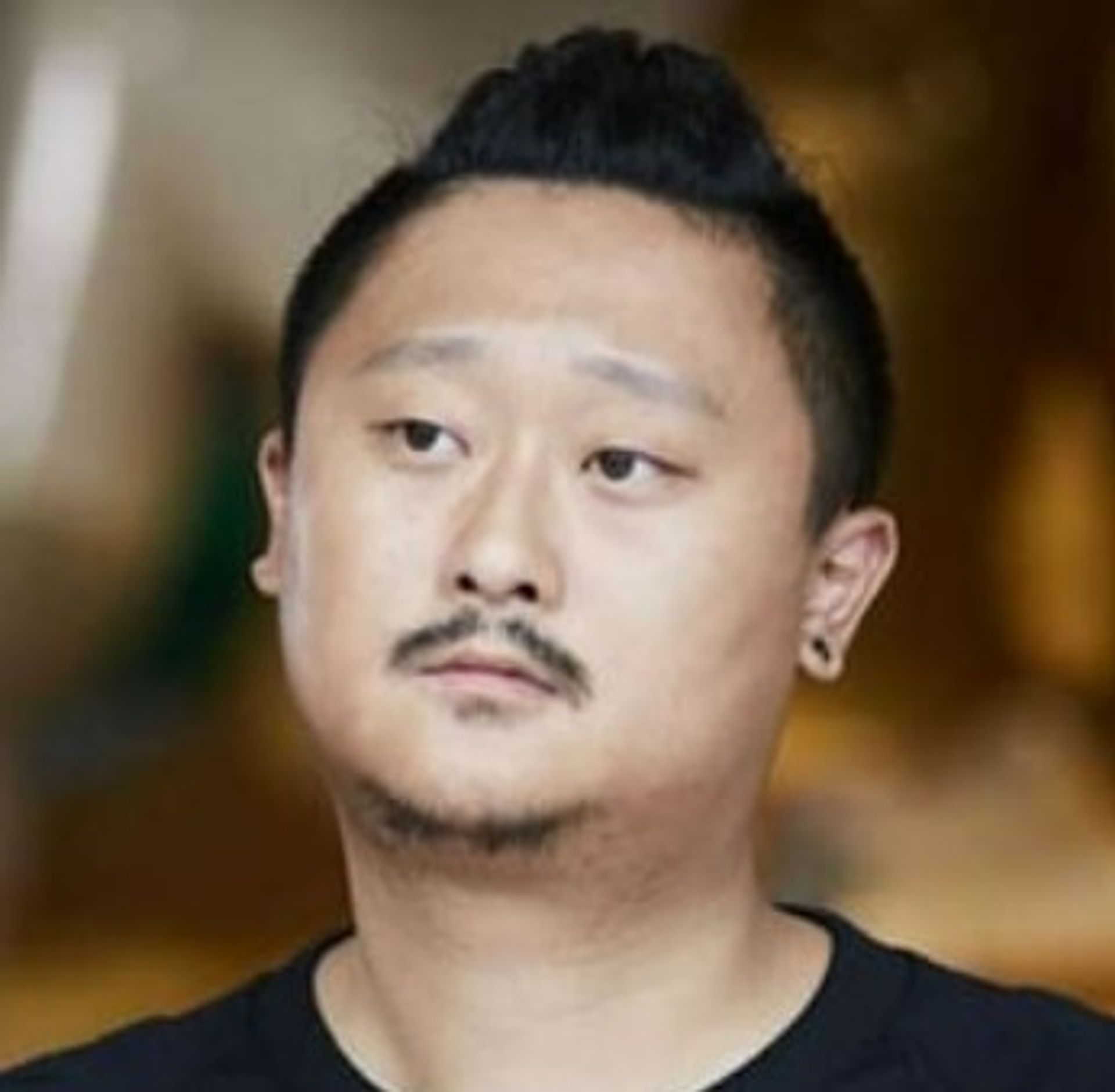 천위융