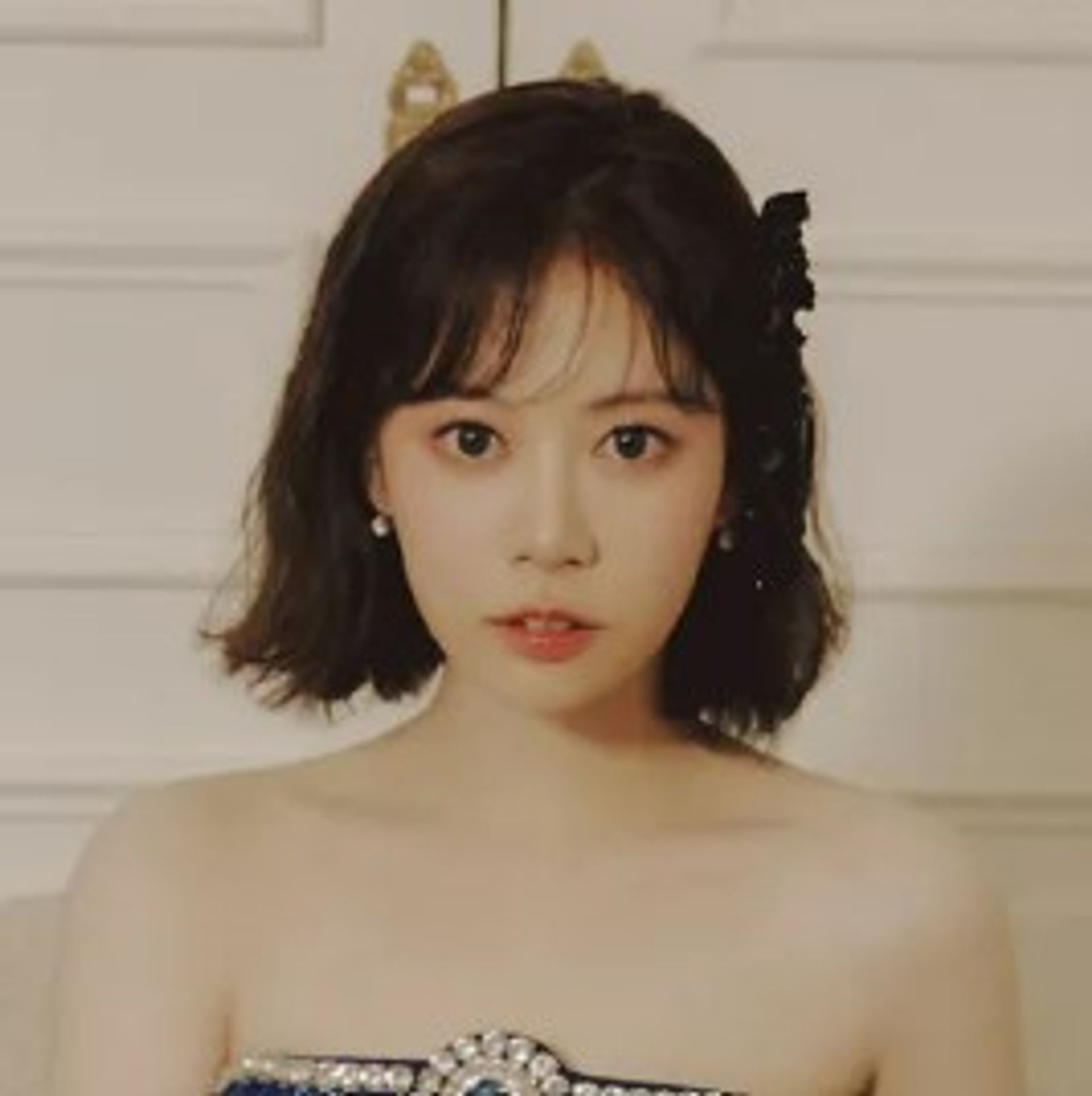 보라