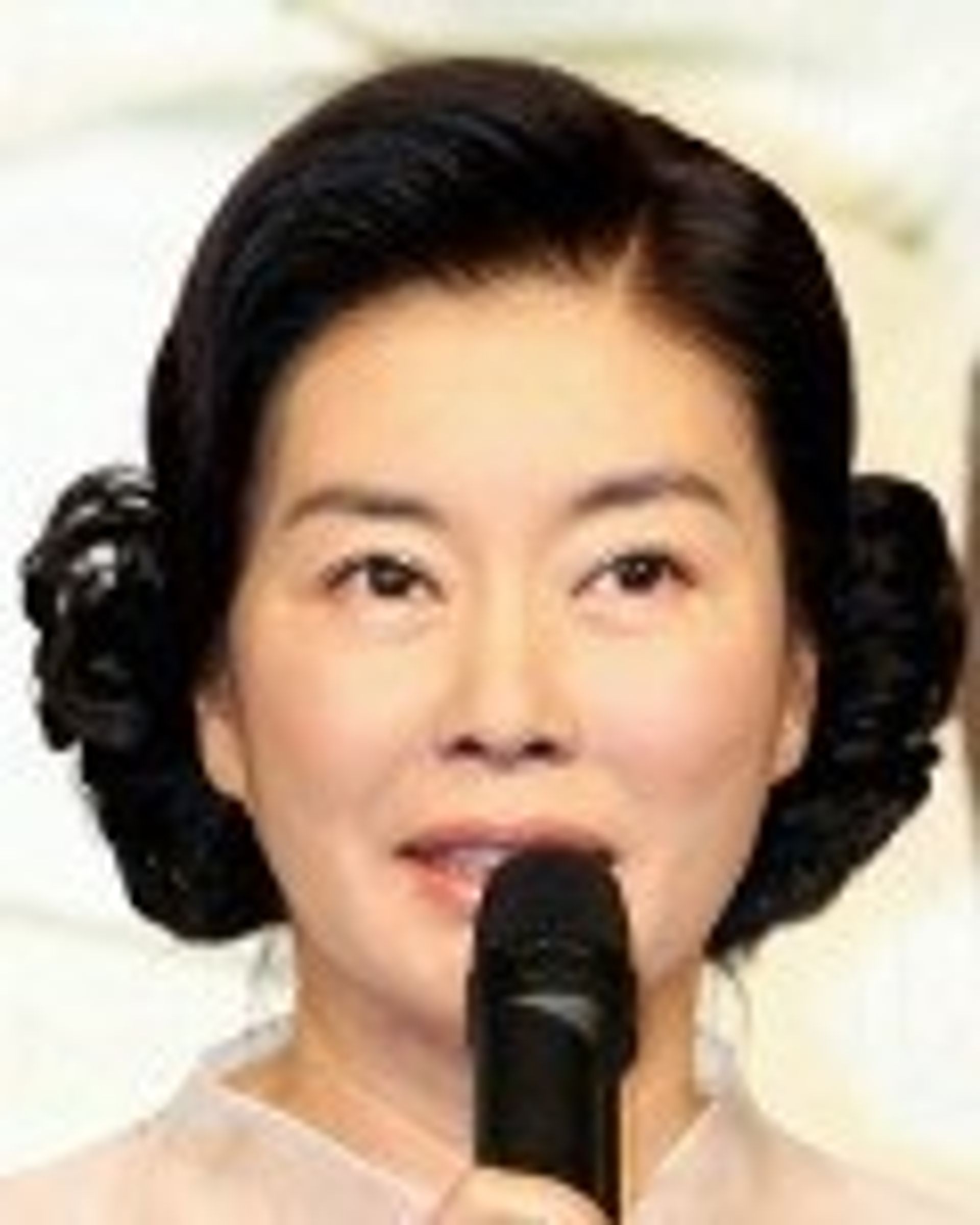 김청