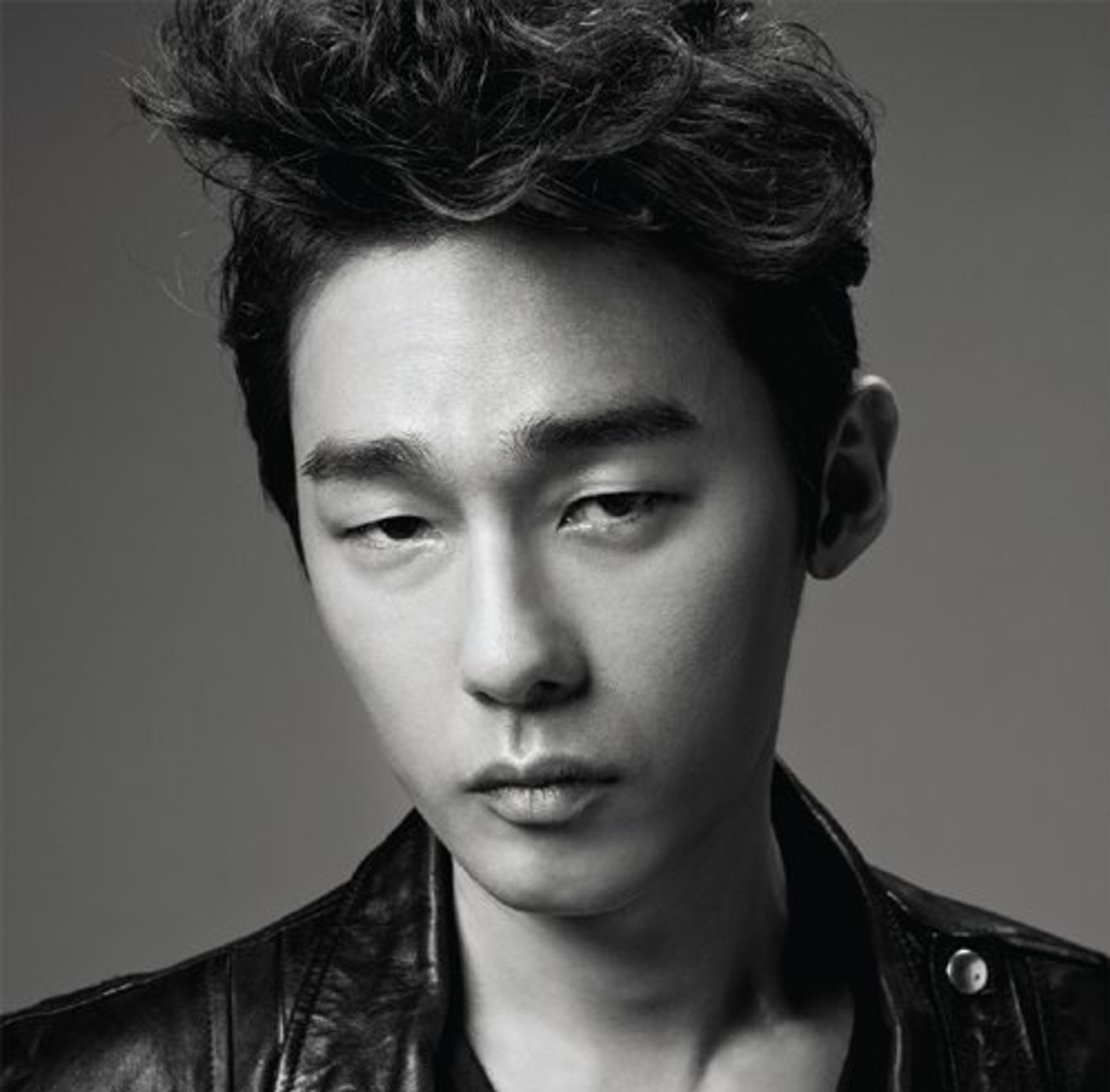 허지웅