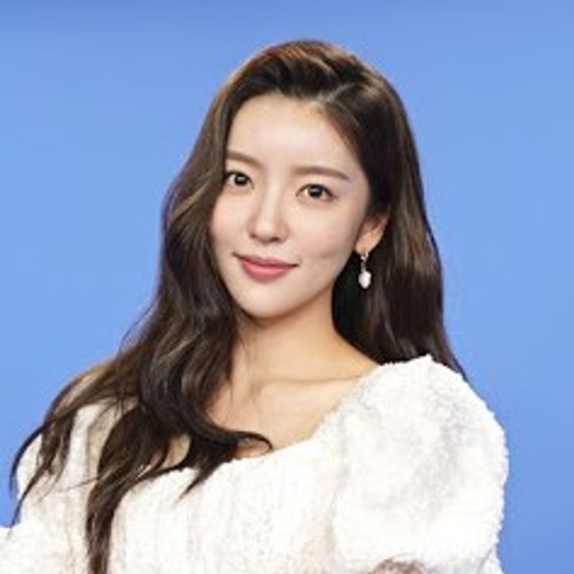홍지윤