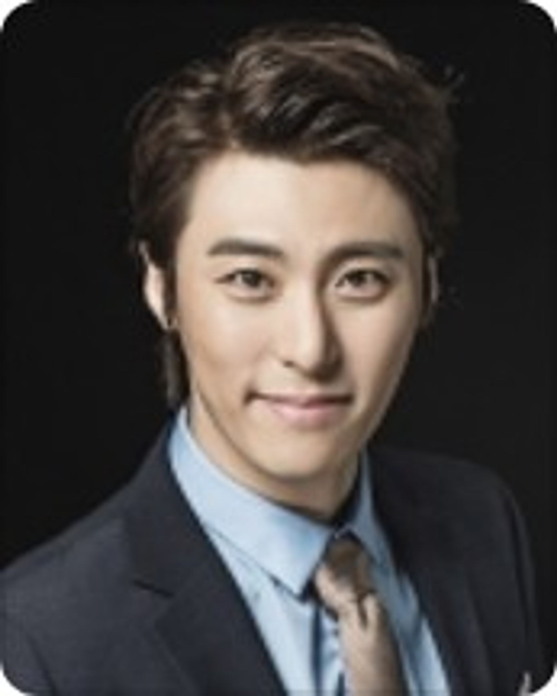 박진우