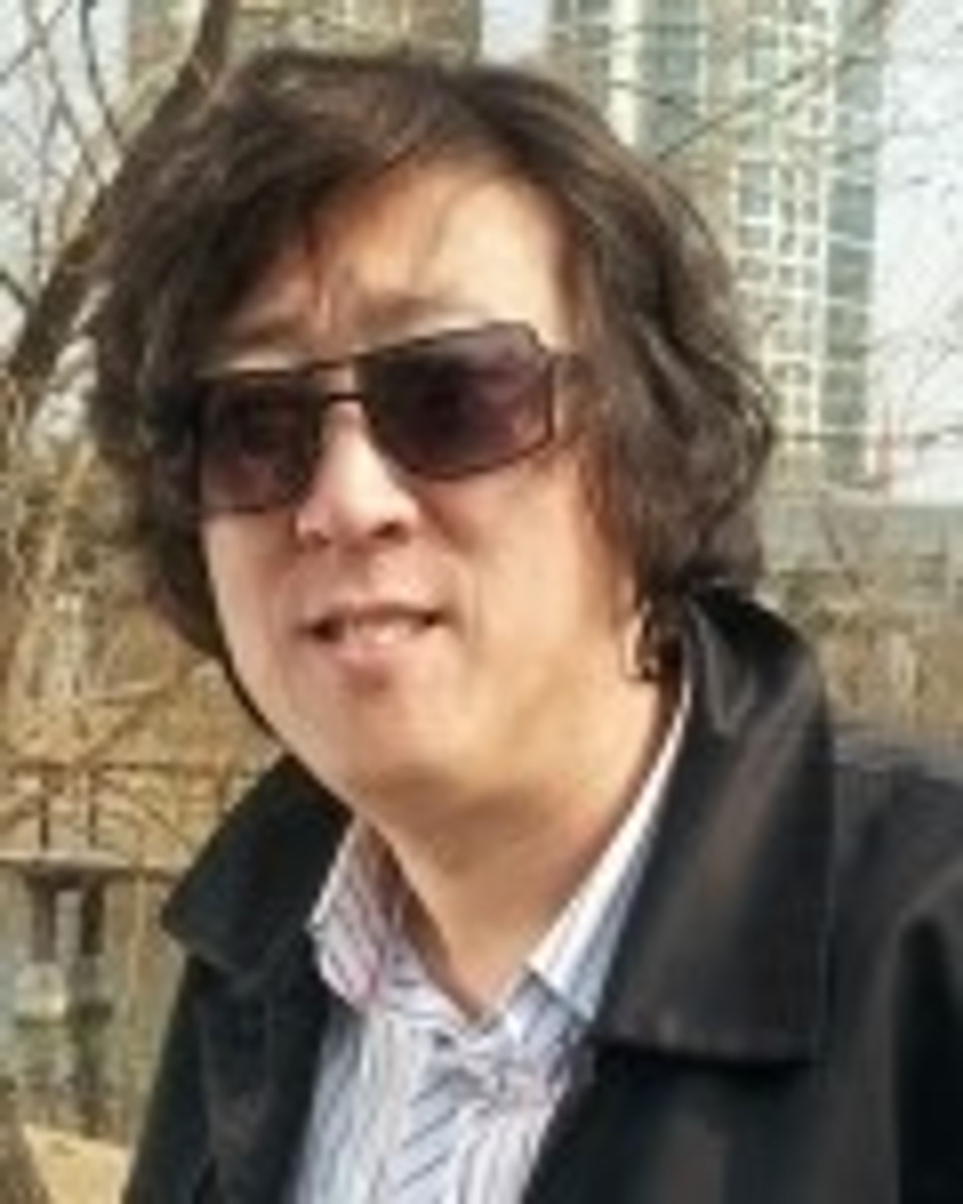 신정균