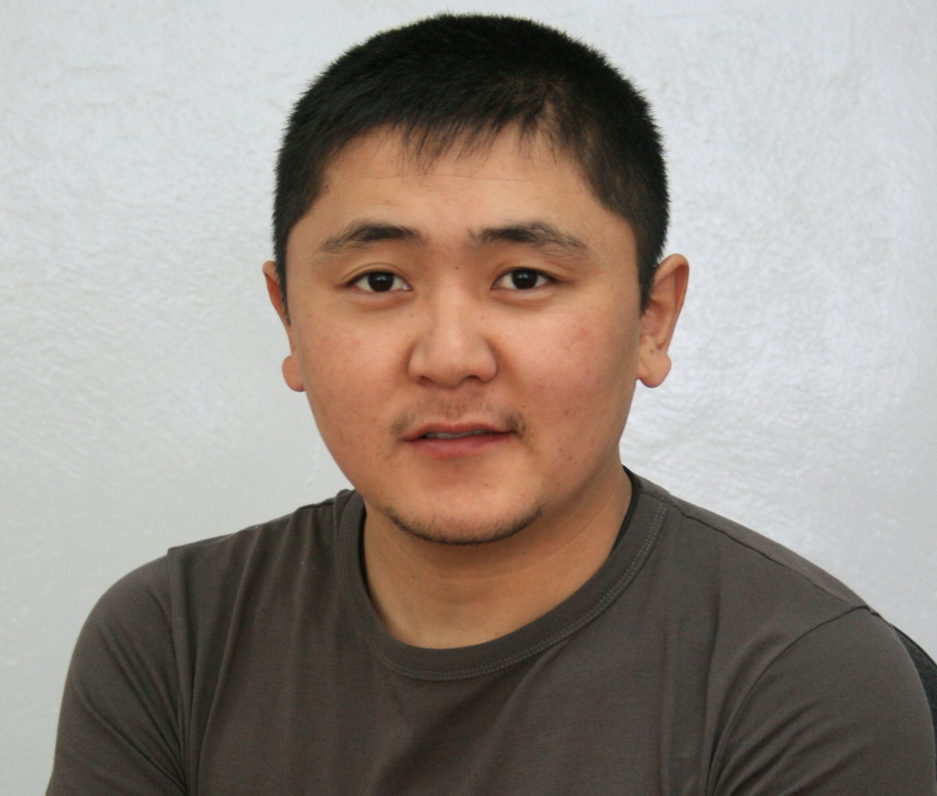 밀란 압디칼리코프