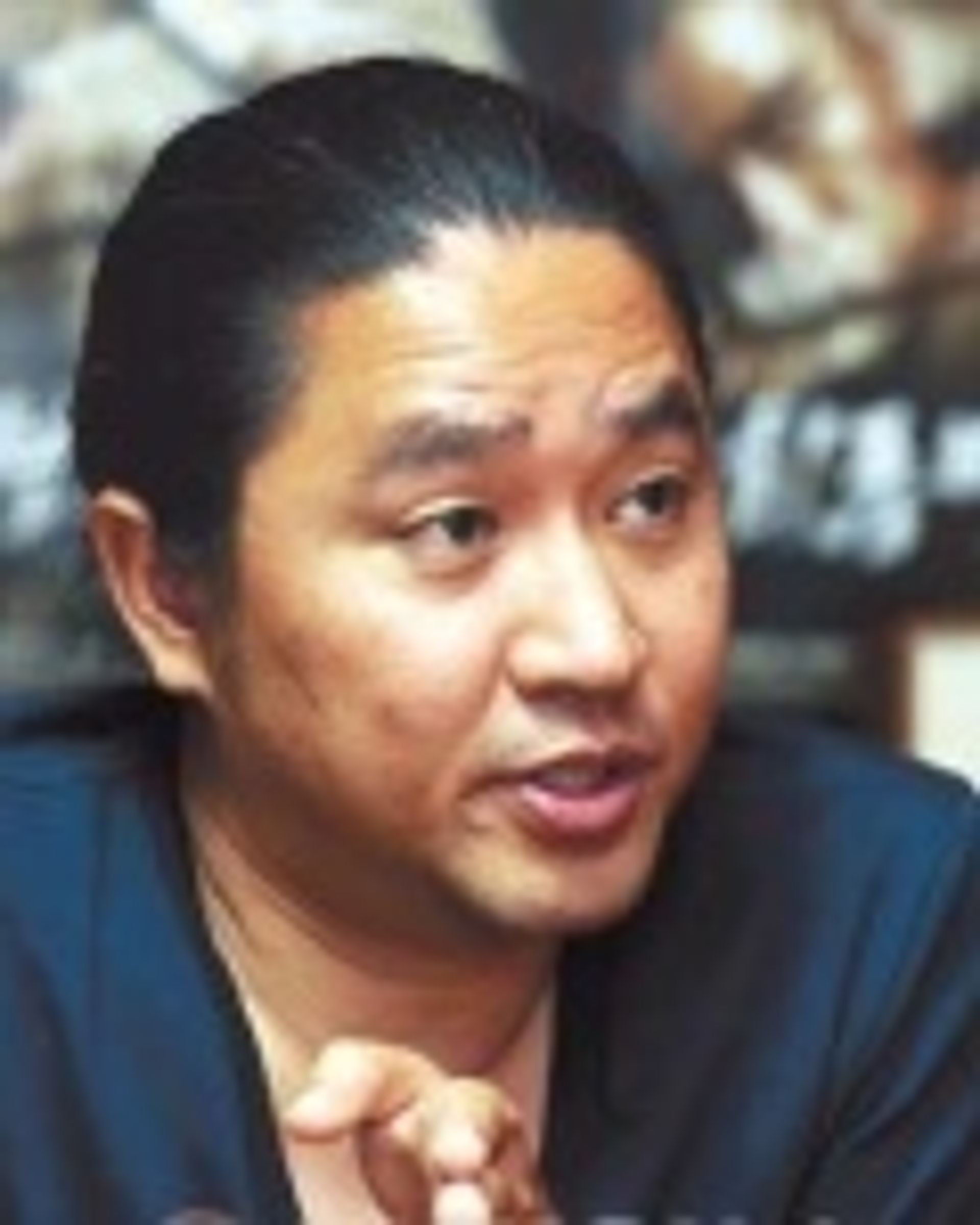 김한민