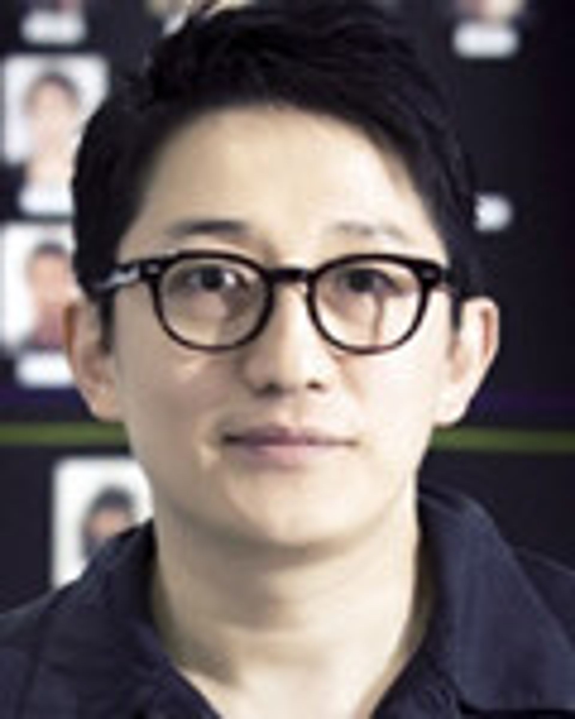 정근섭