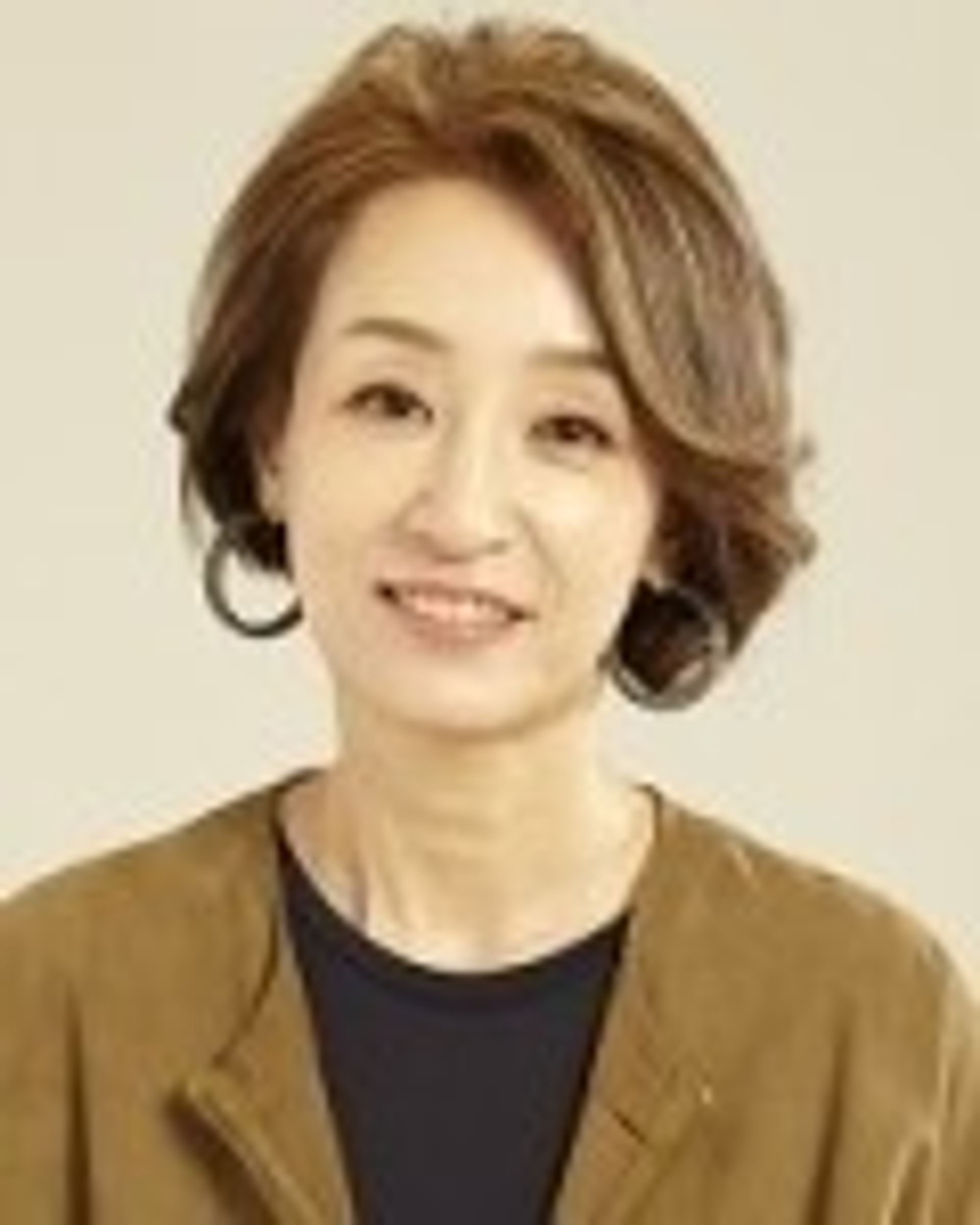 남기애