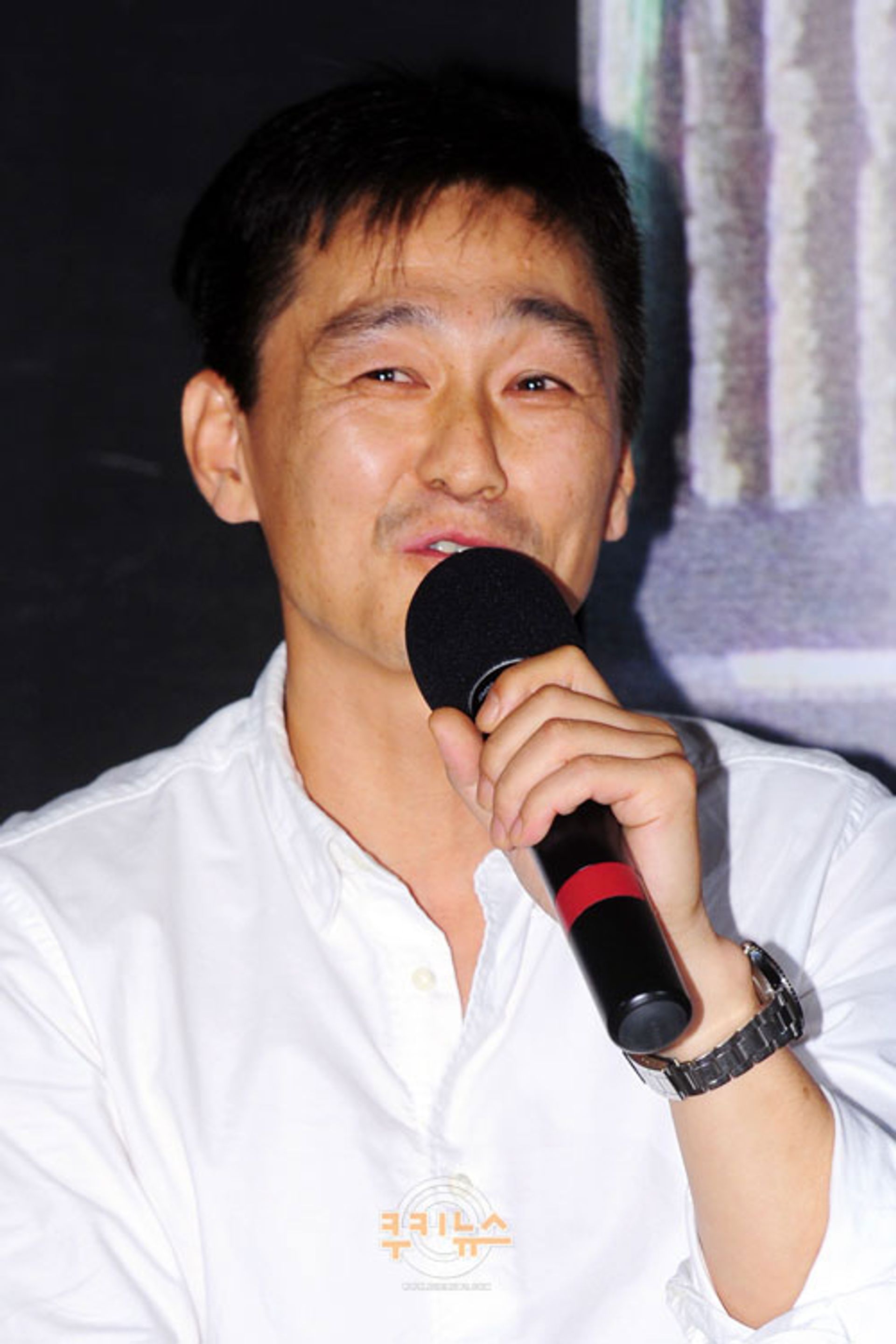 이난