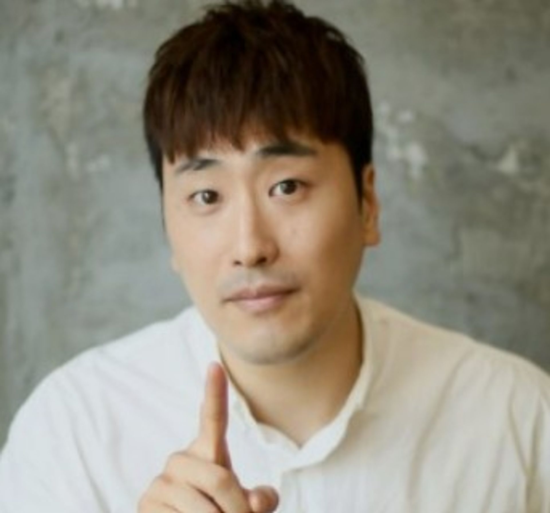 황영진