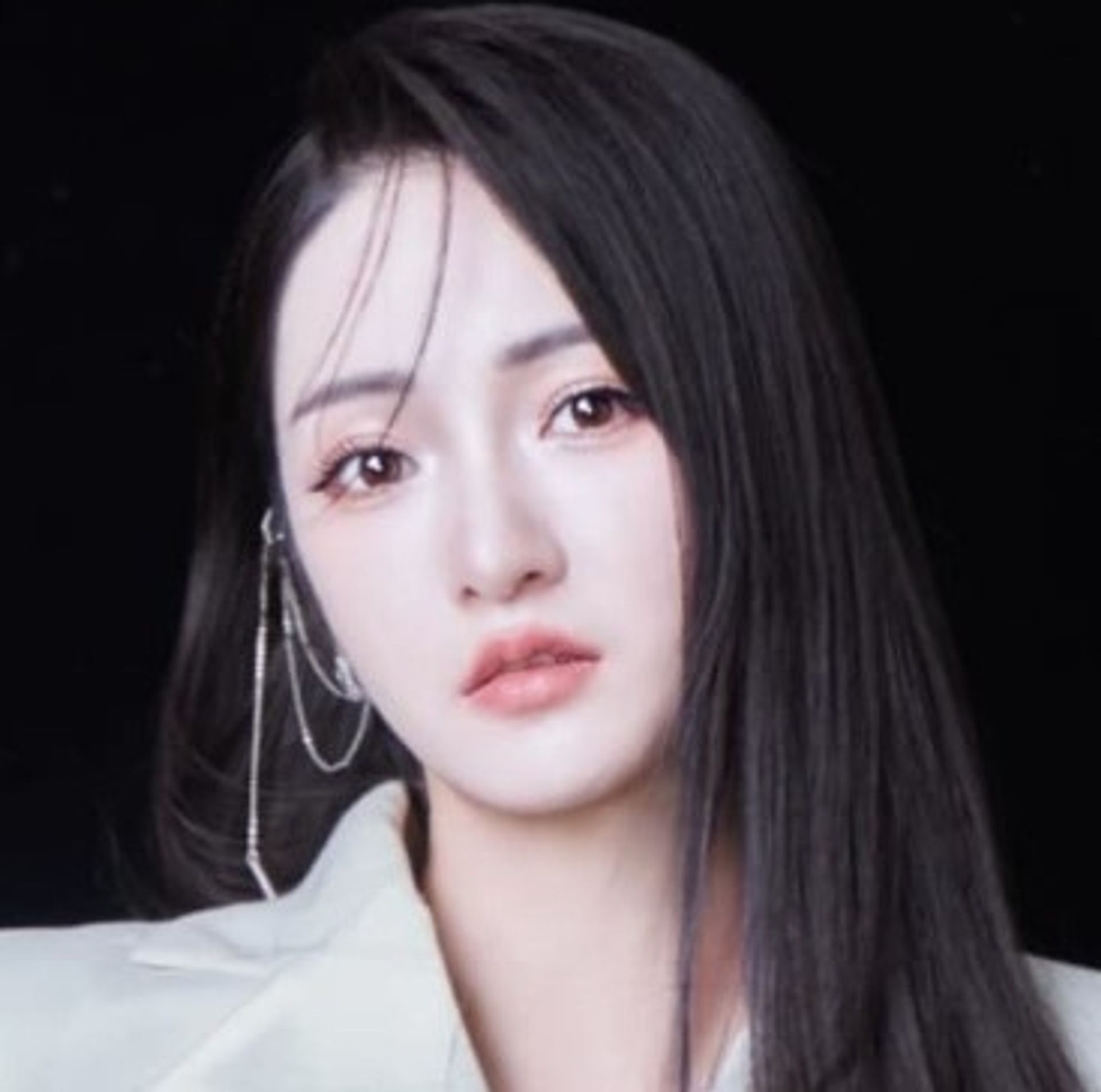 후둥칭