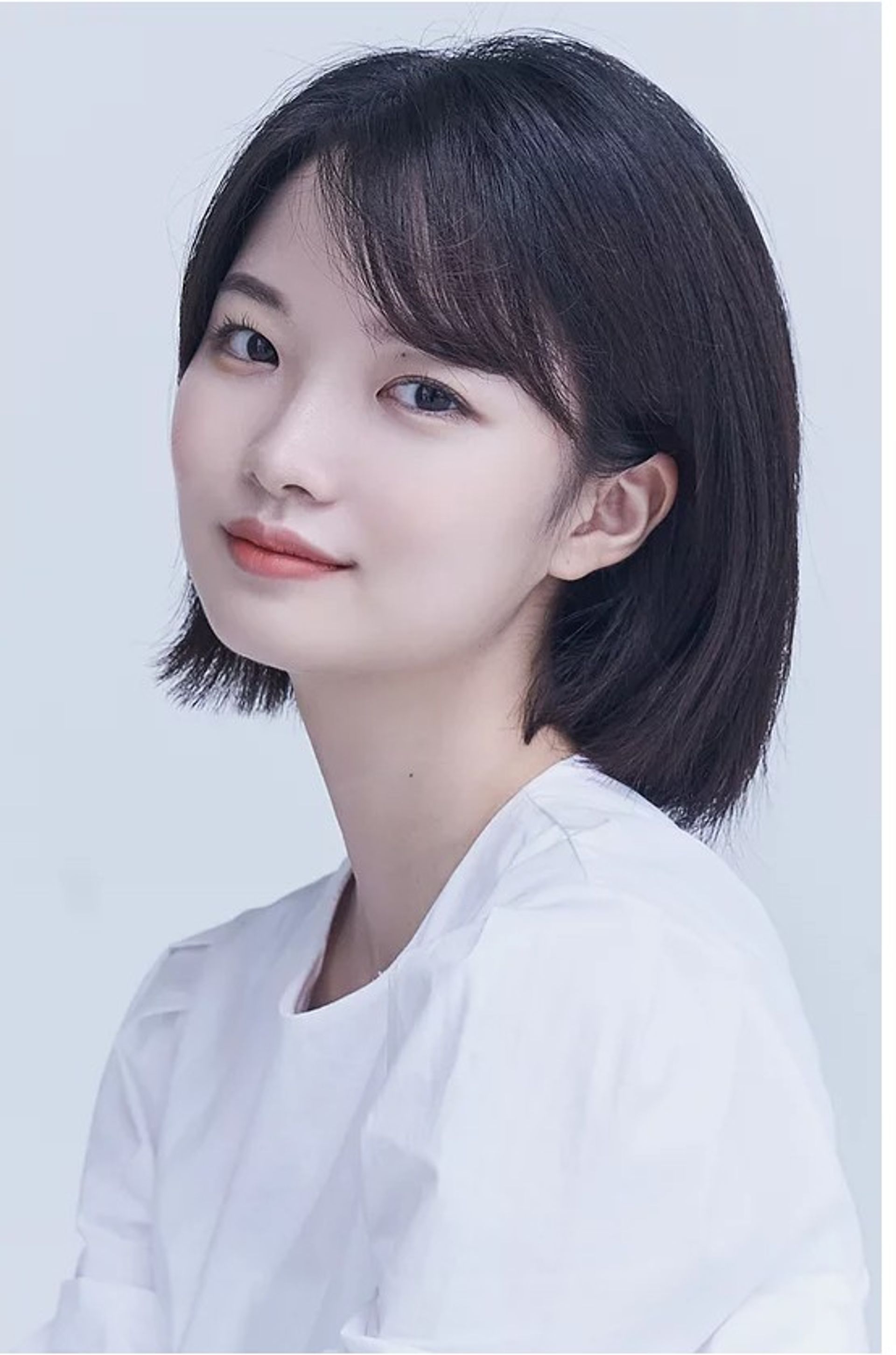 윤이레