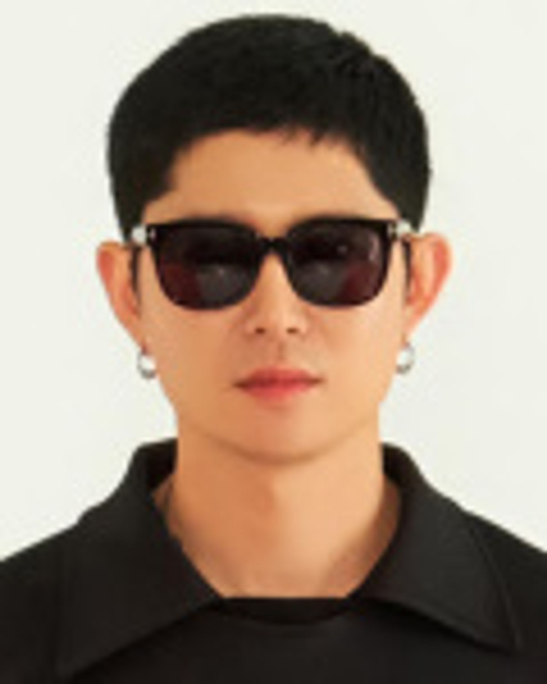 지