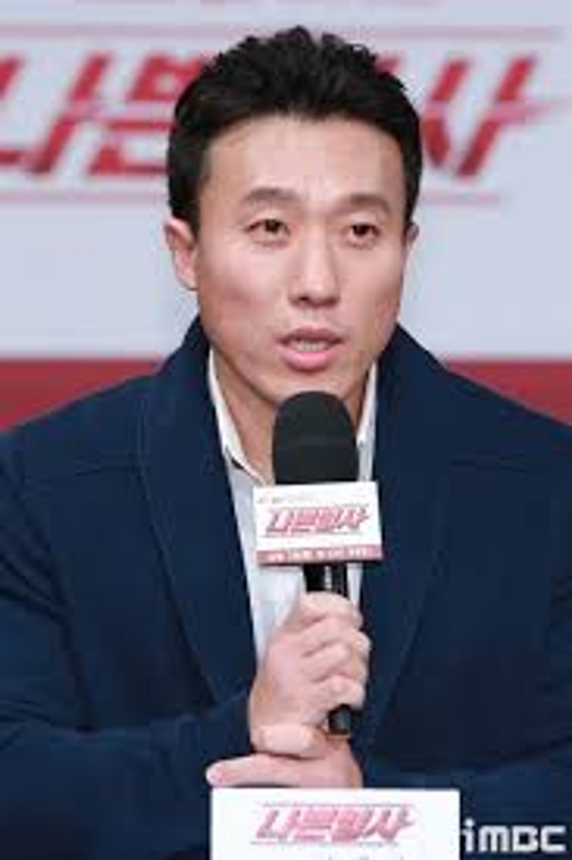 김대진