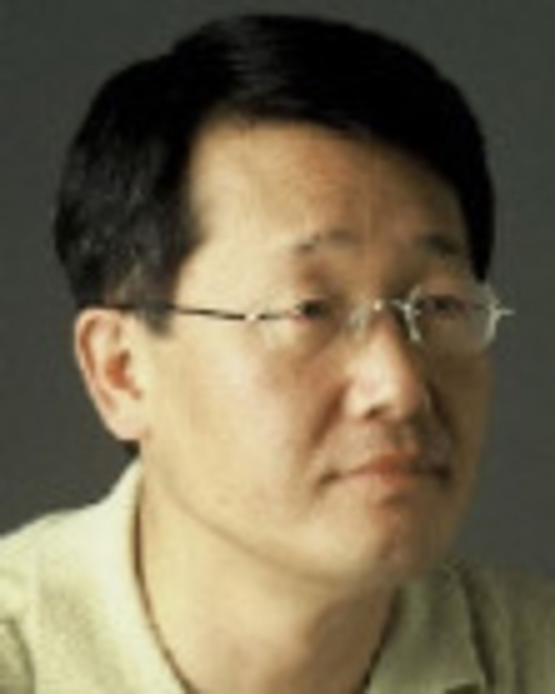 김지석
