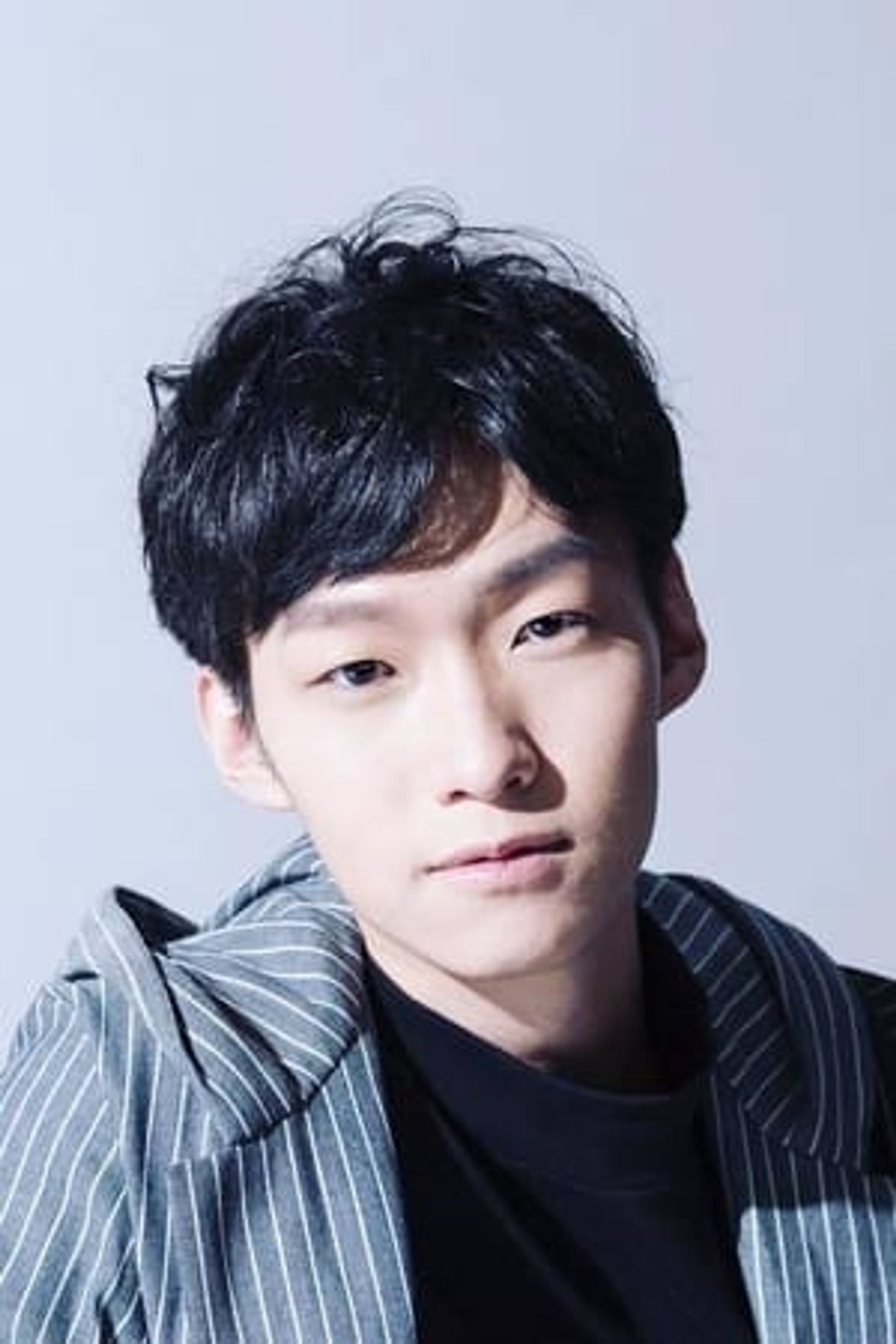 이 흥