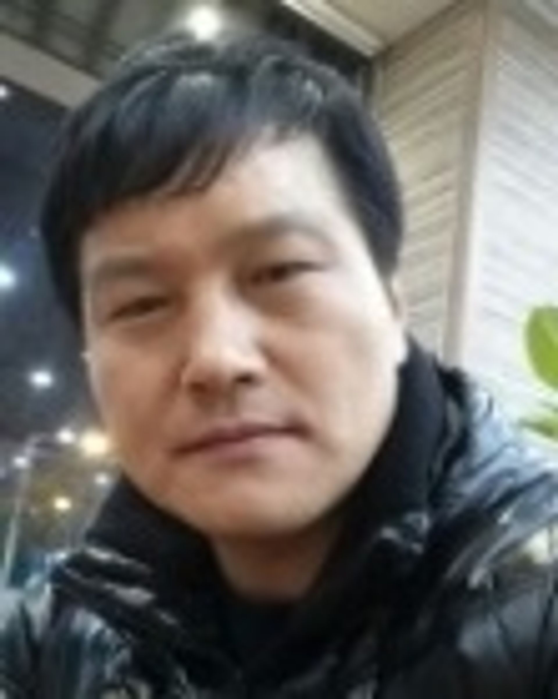 최은석