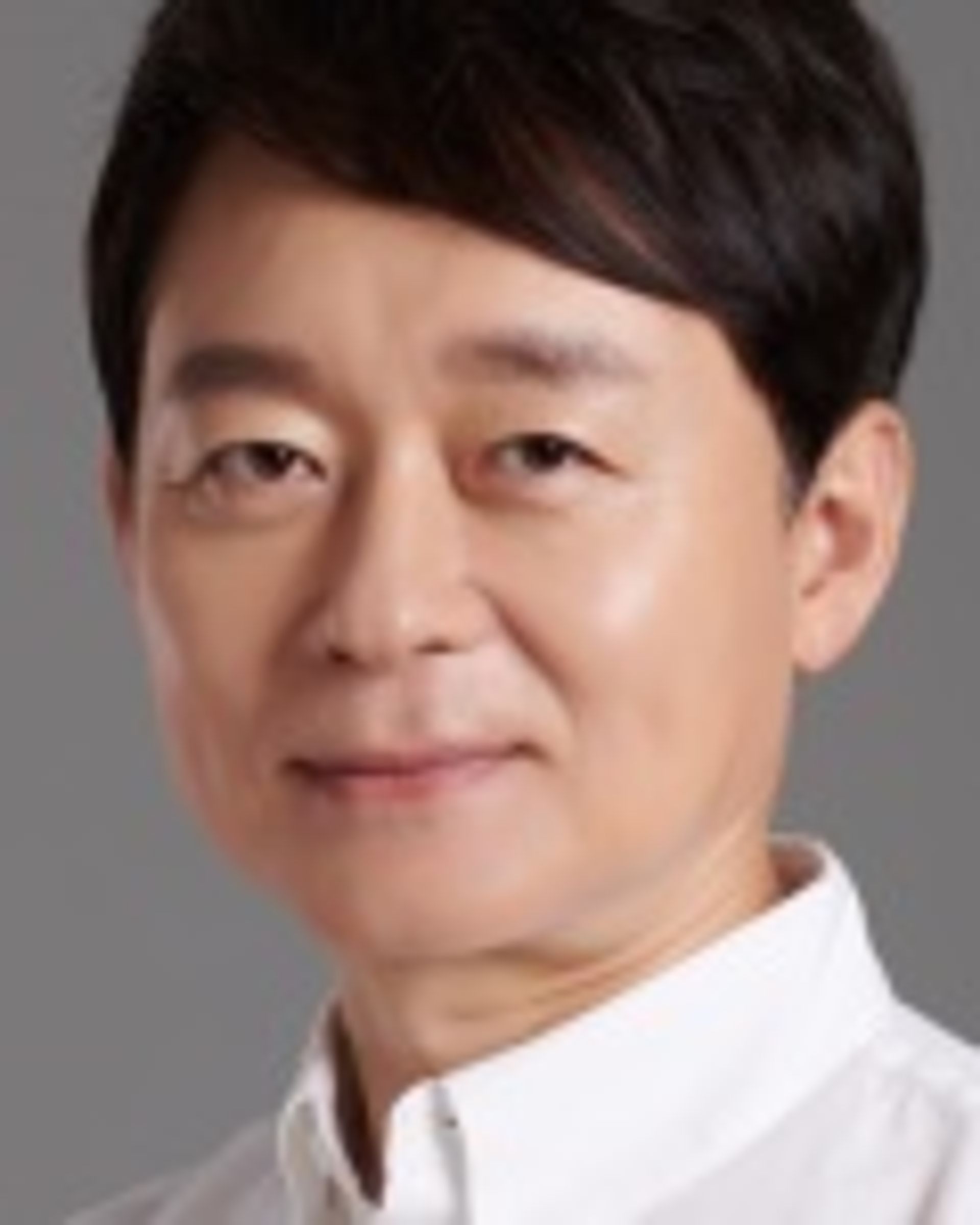 박용우