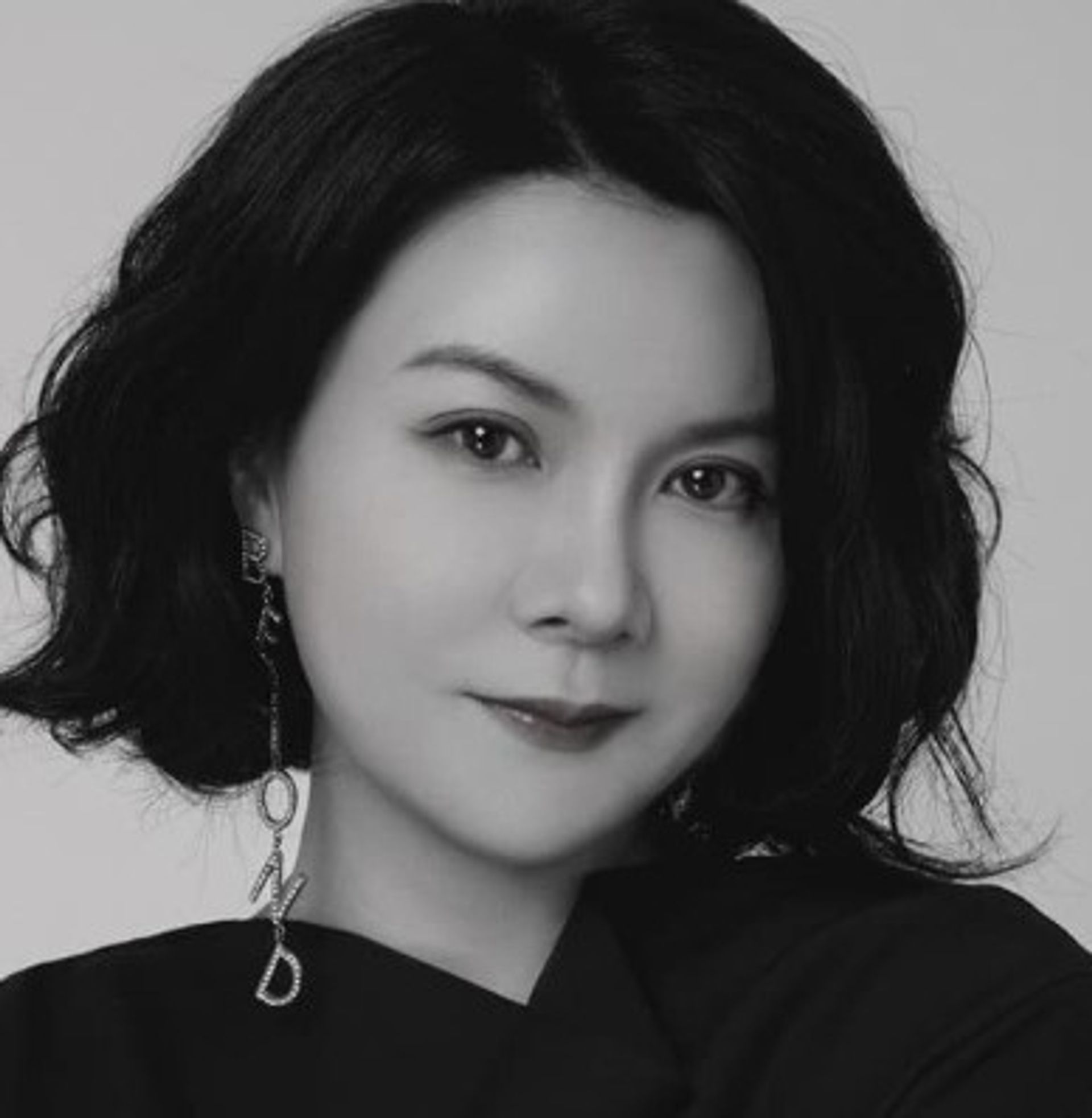 장웨이