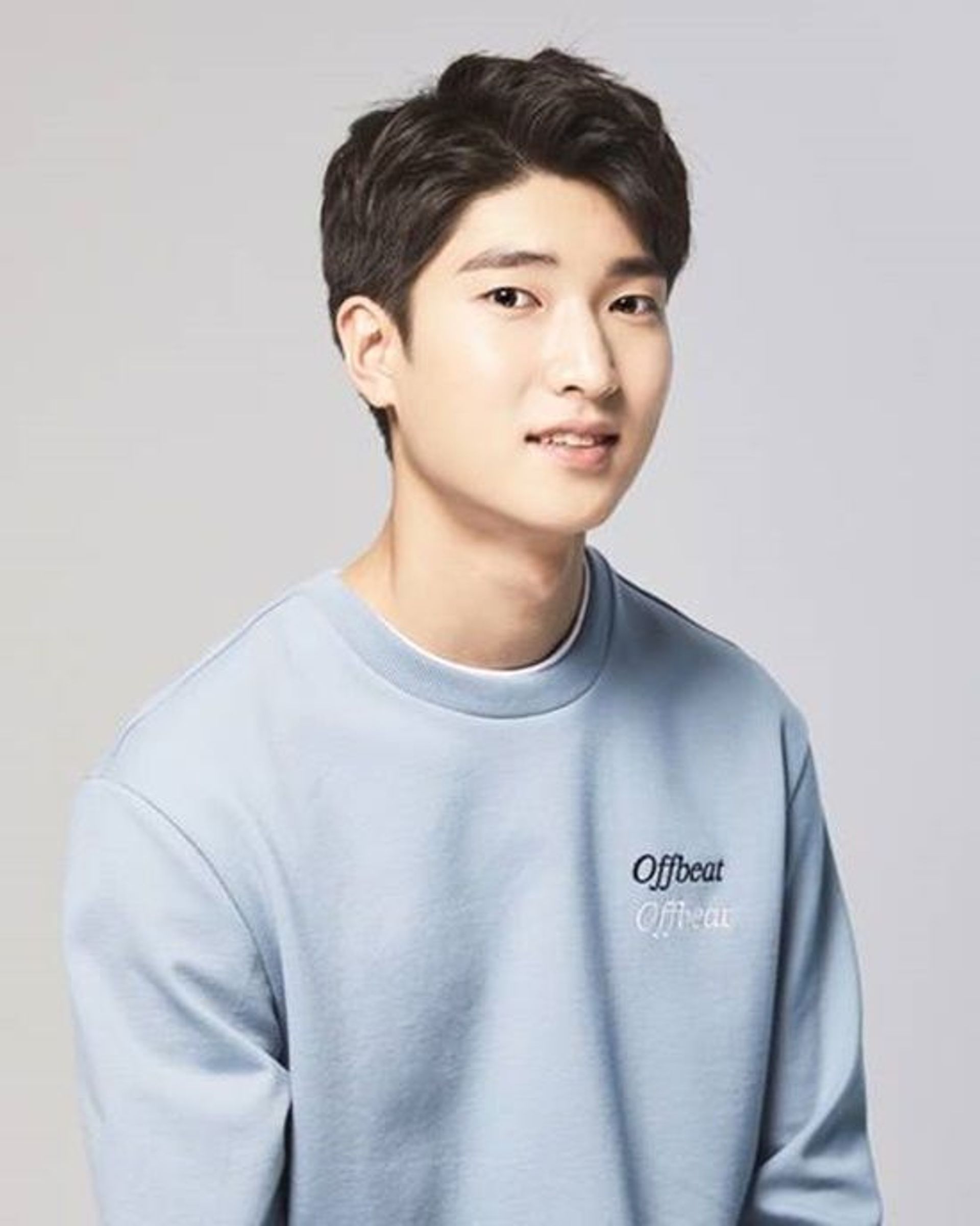 신재범