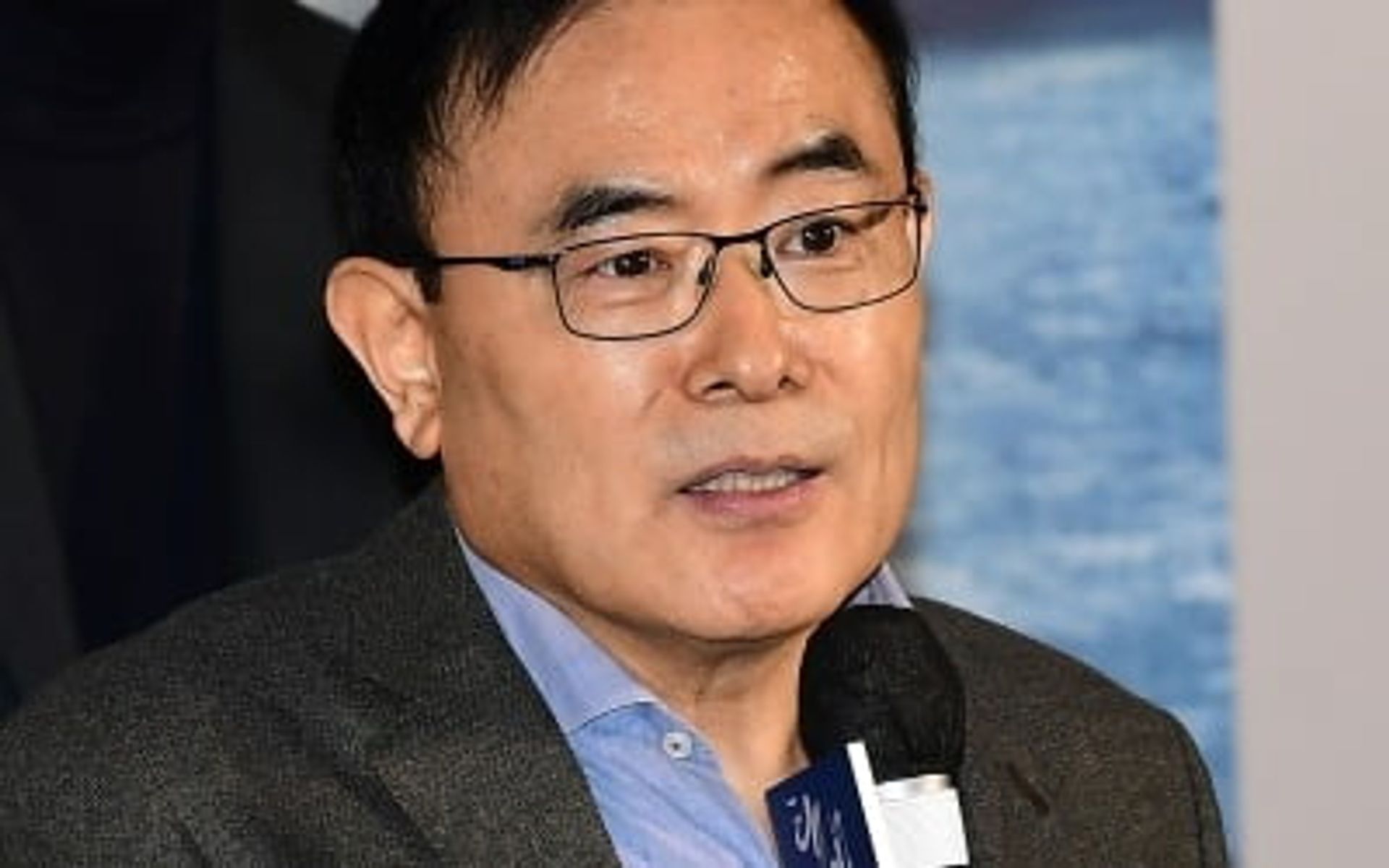 박흥식