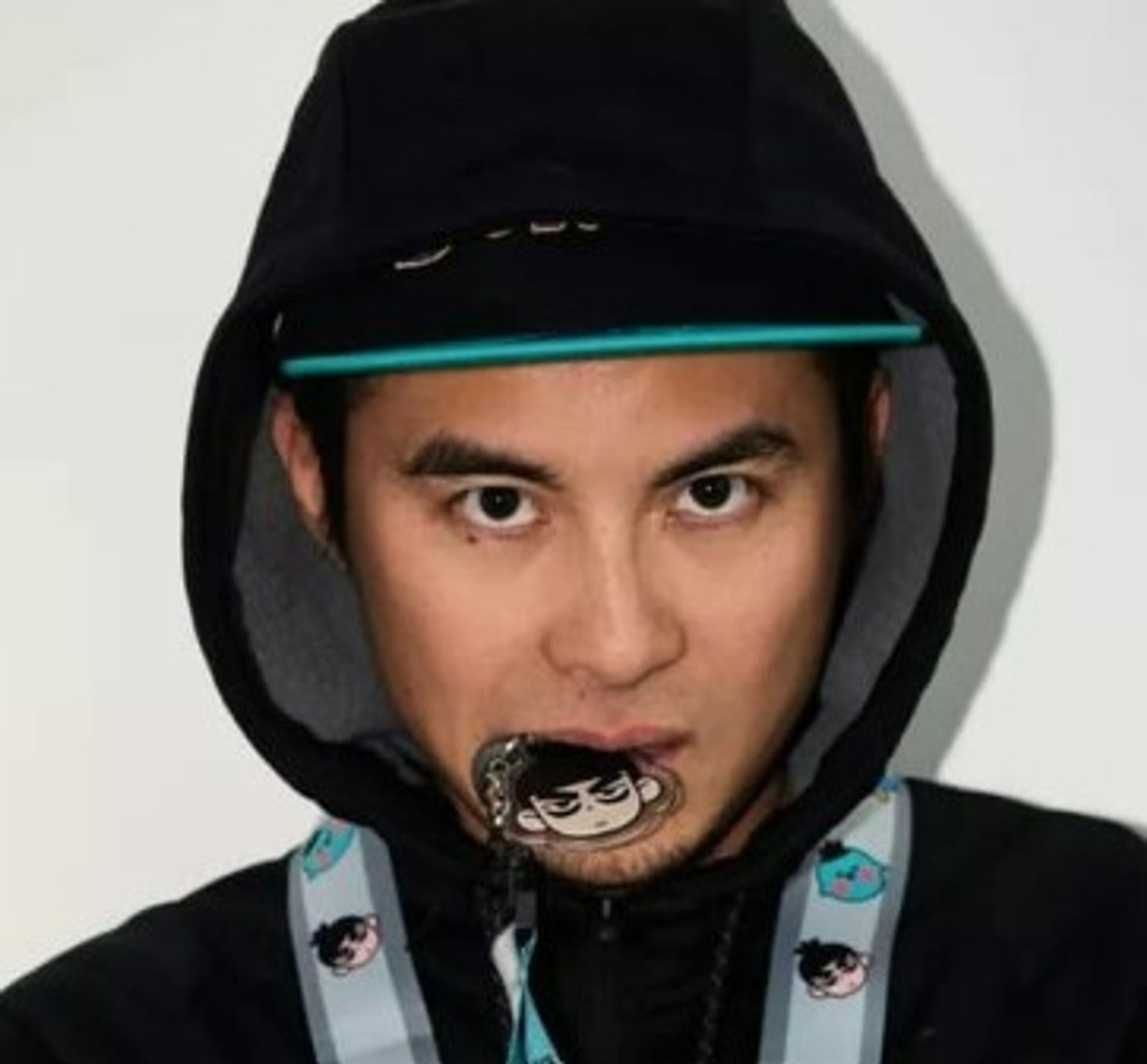 허샤오펑