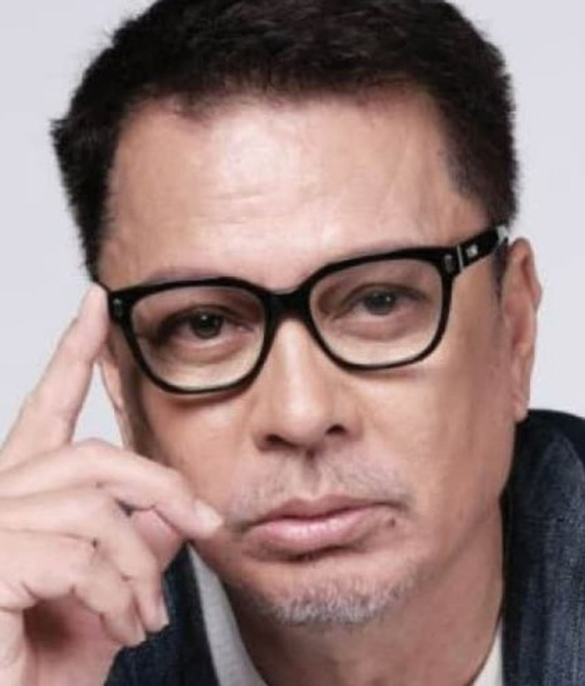 엠마누엘 팔로