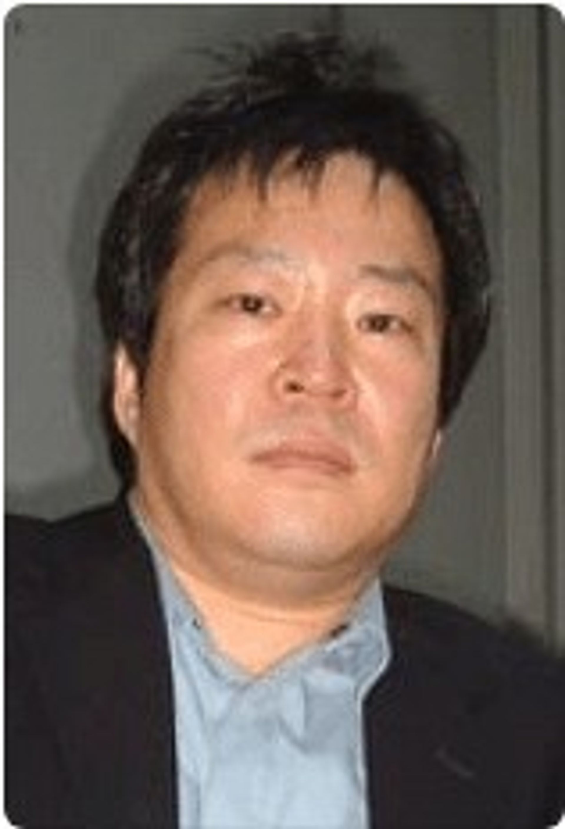 조영욱