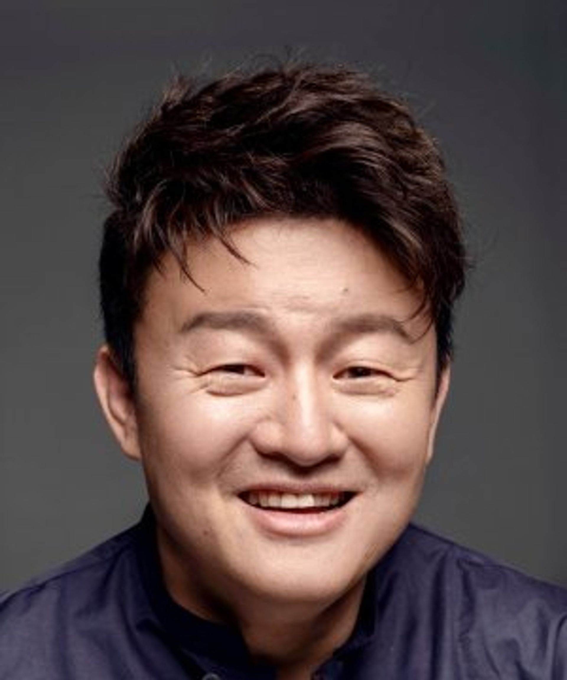 장레이