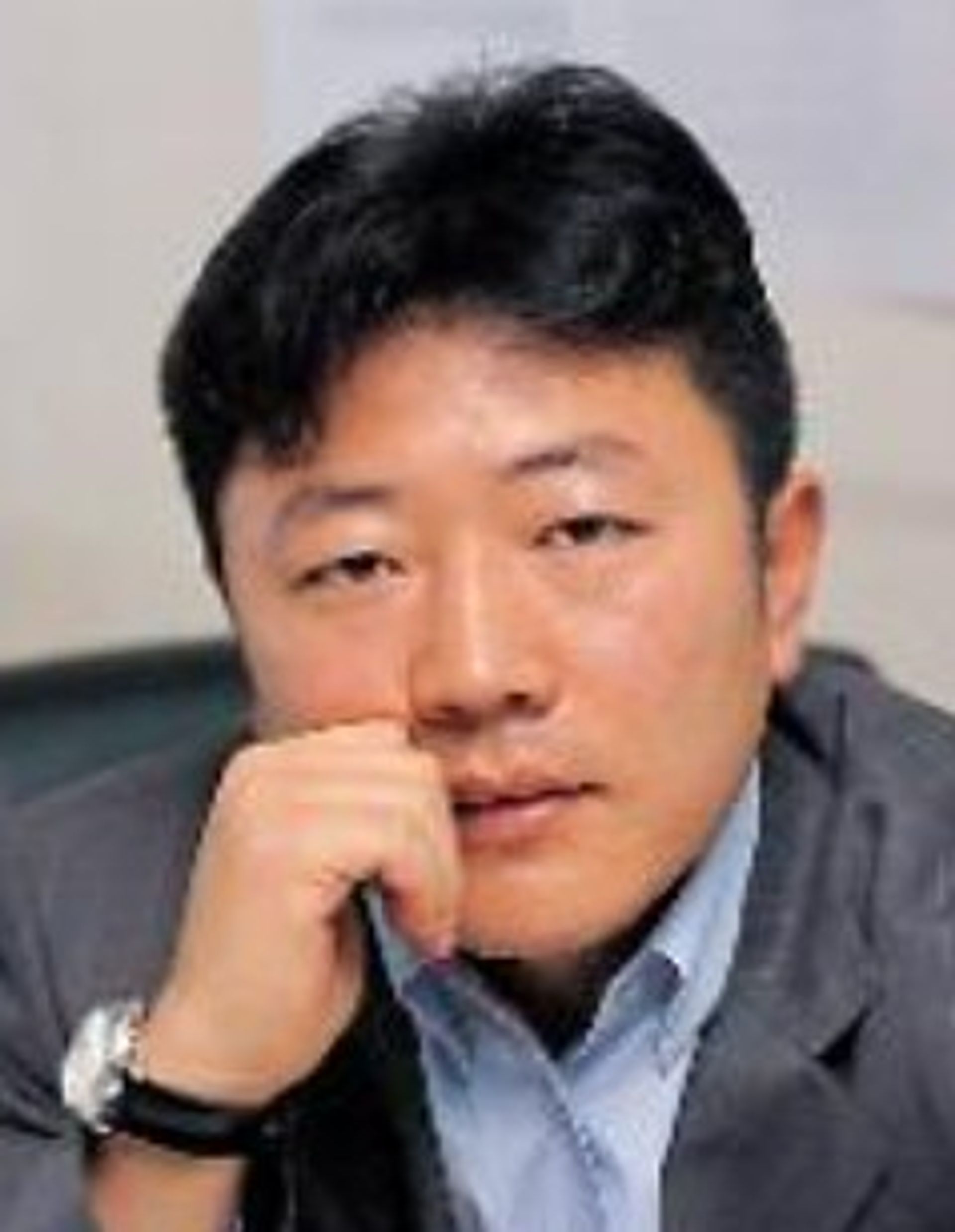 김동주