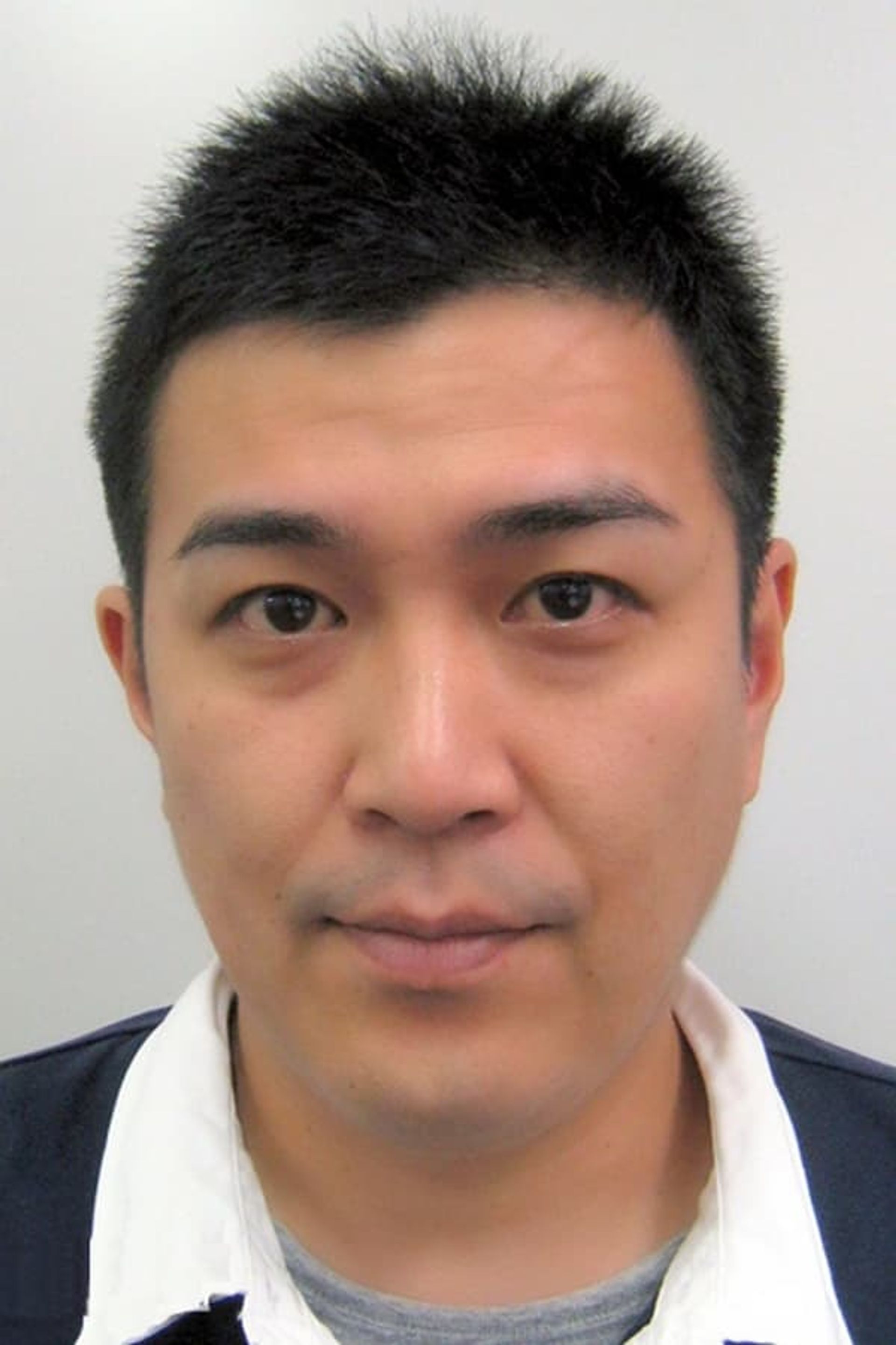 사카즈메 타카유키