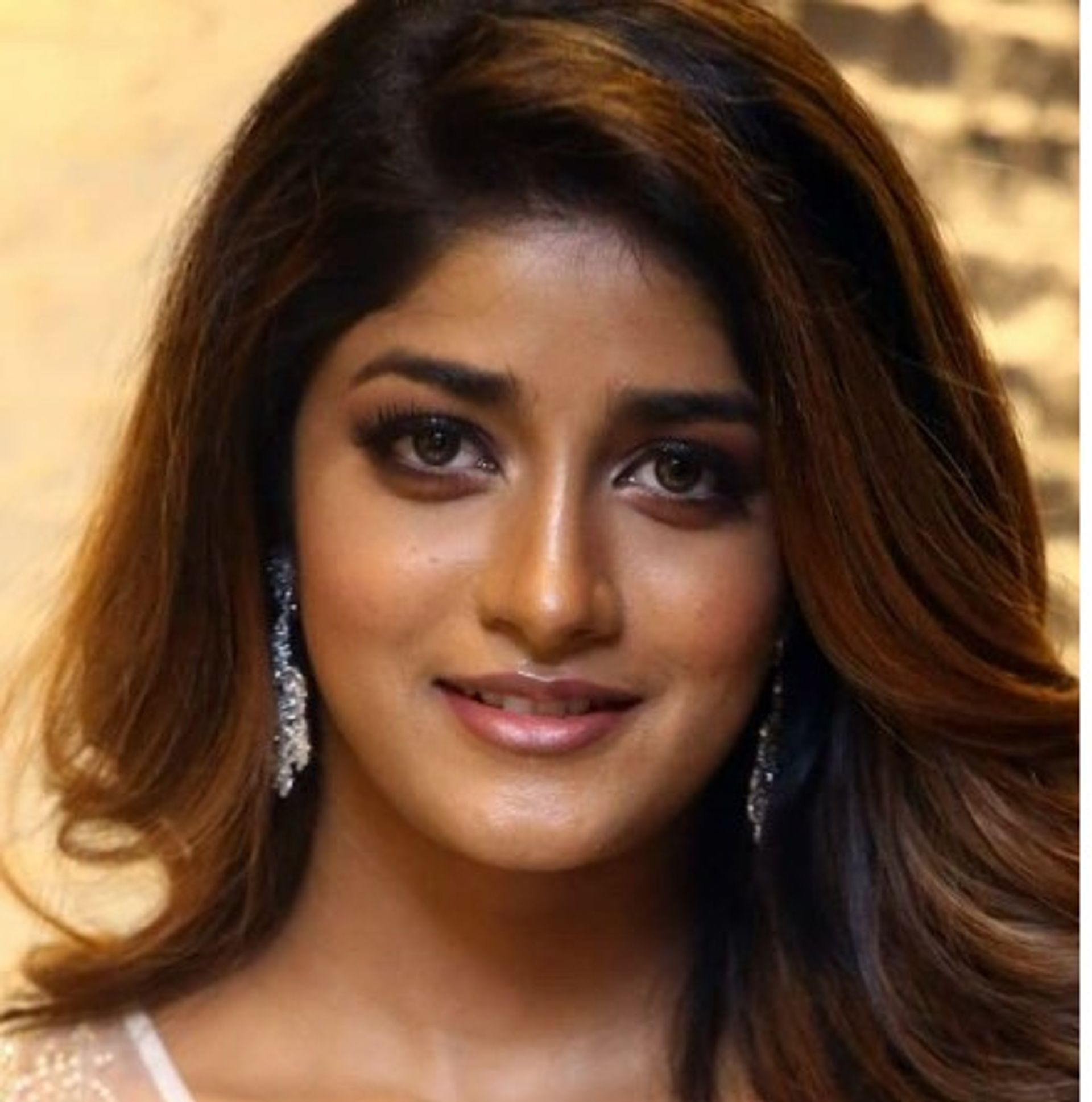 딤플 하야티