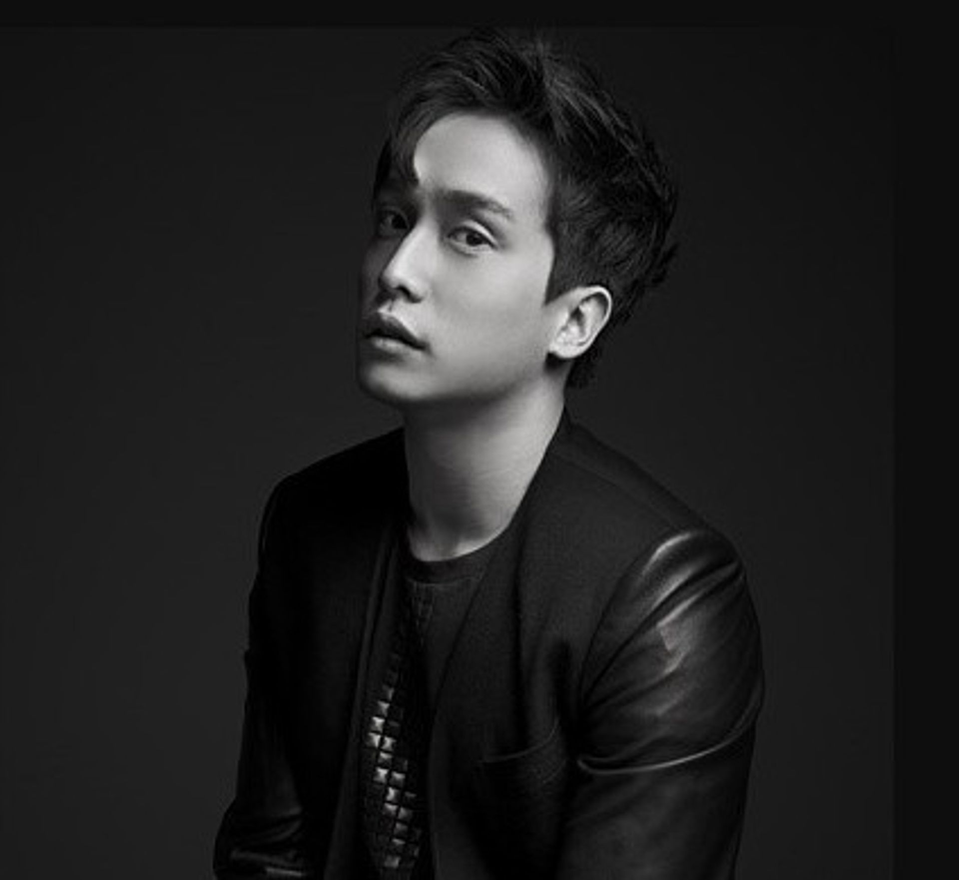 김태헌