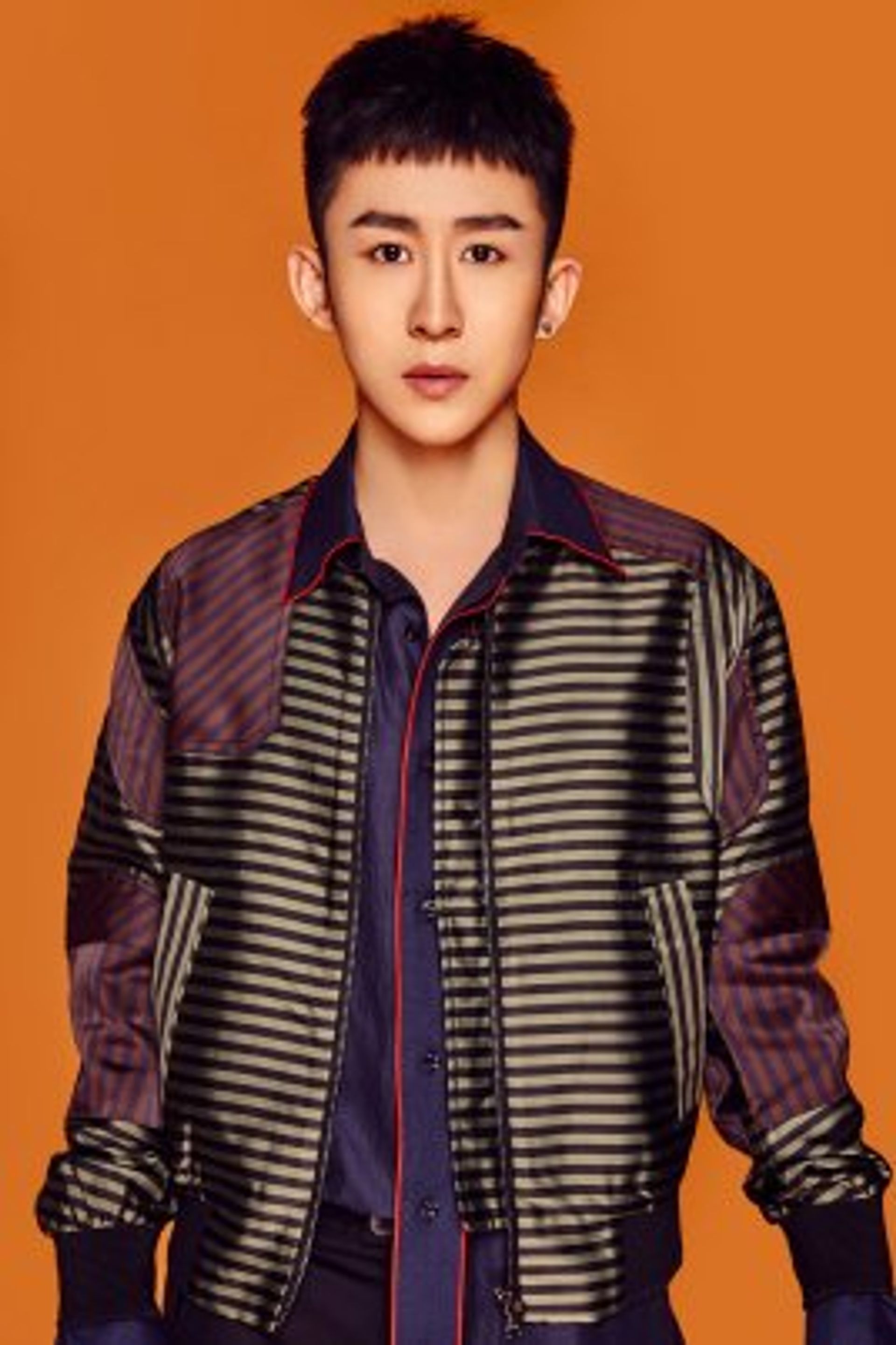 장일인