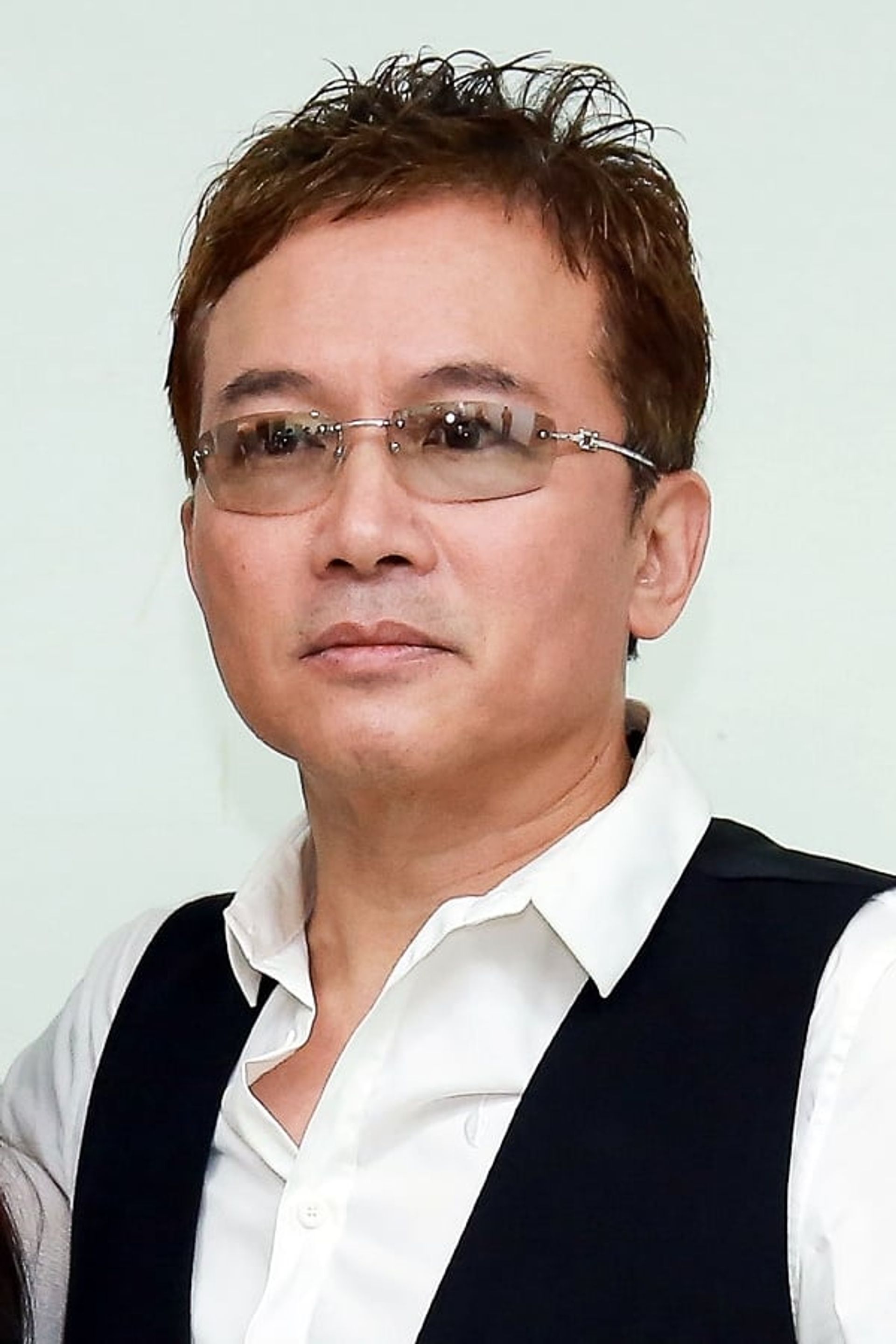 손붕
