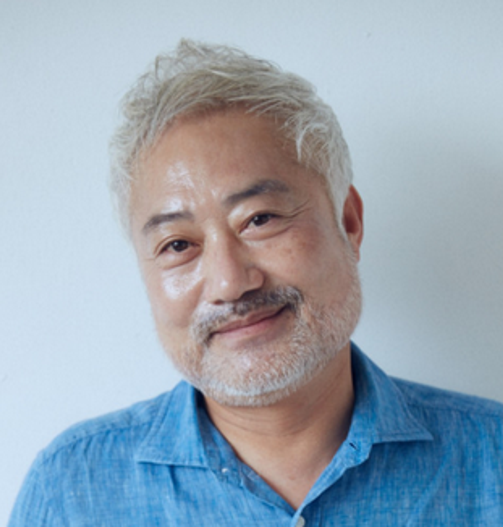 천황성