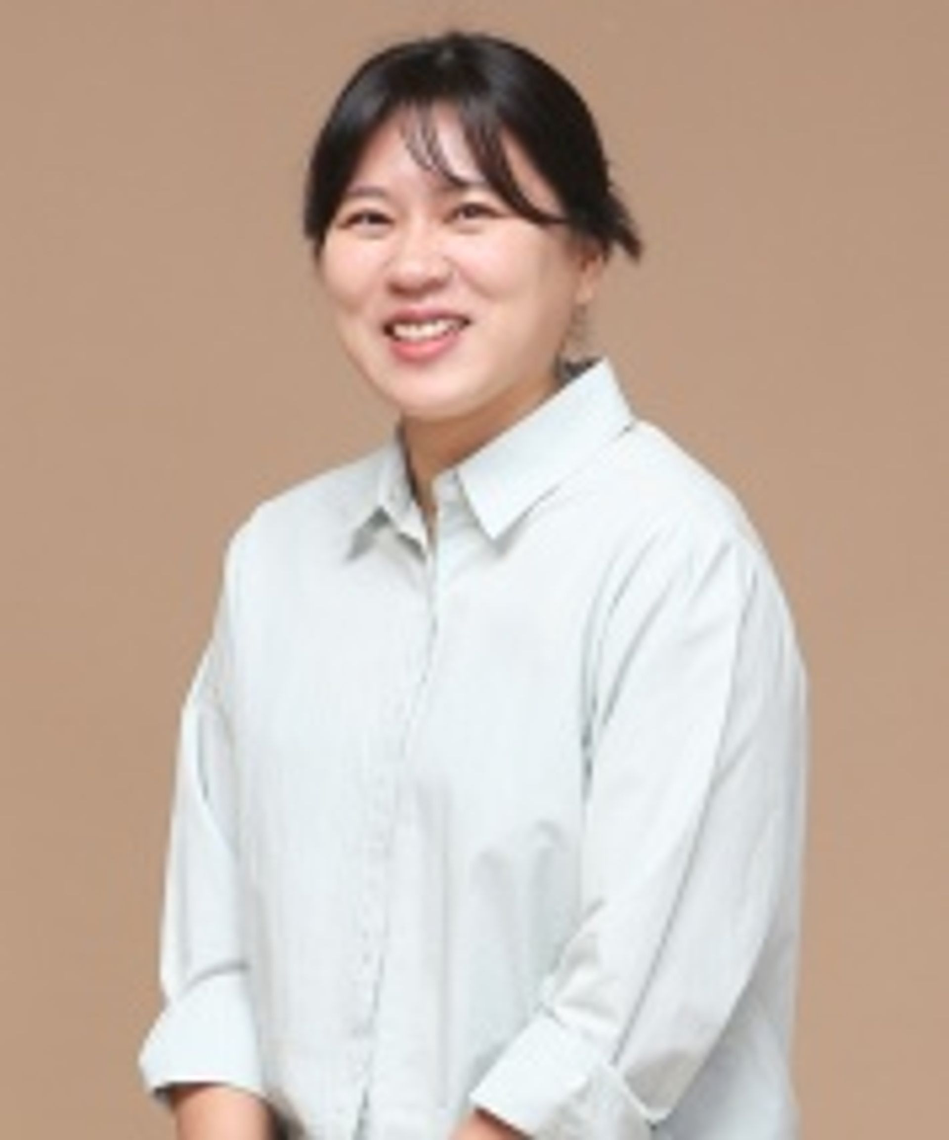 최은지