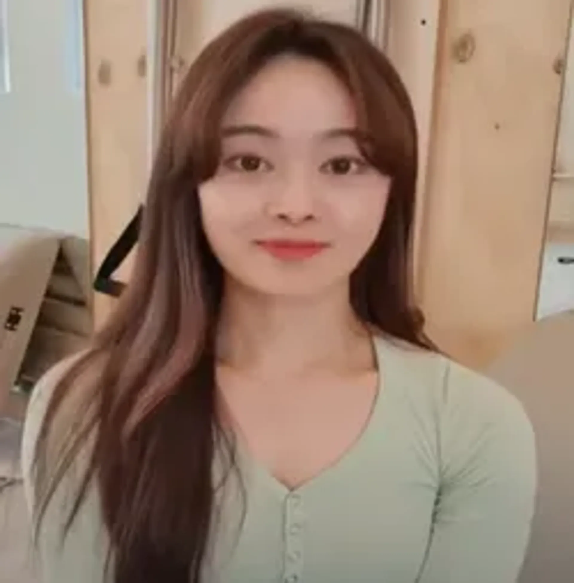 정은지
