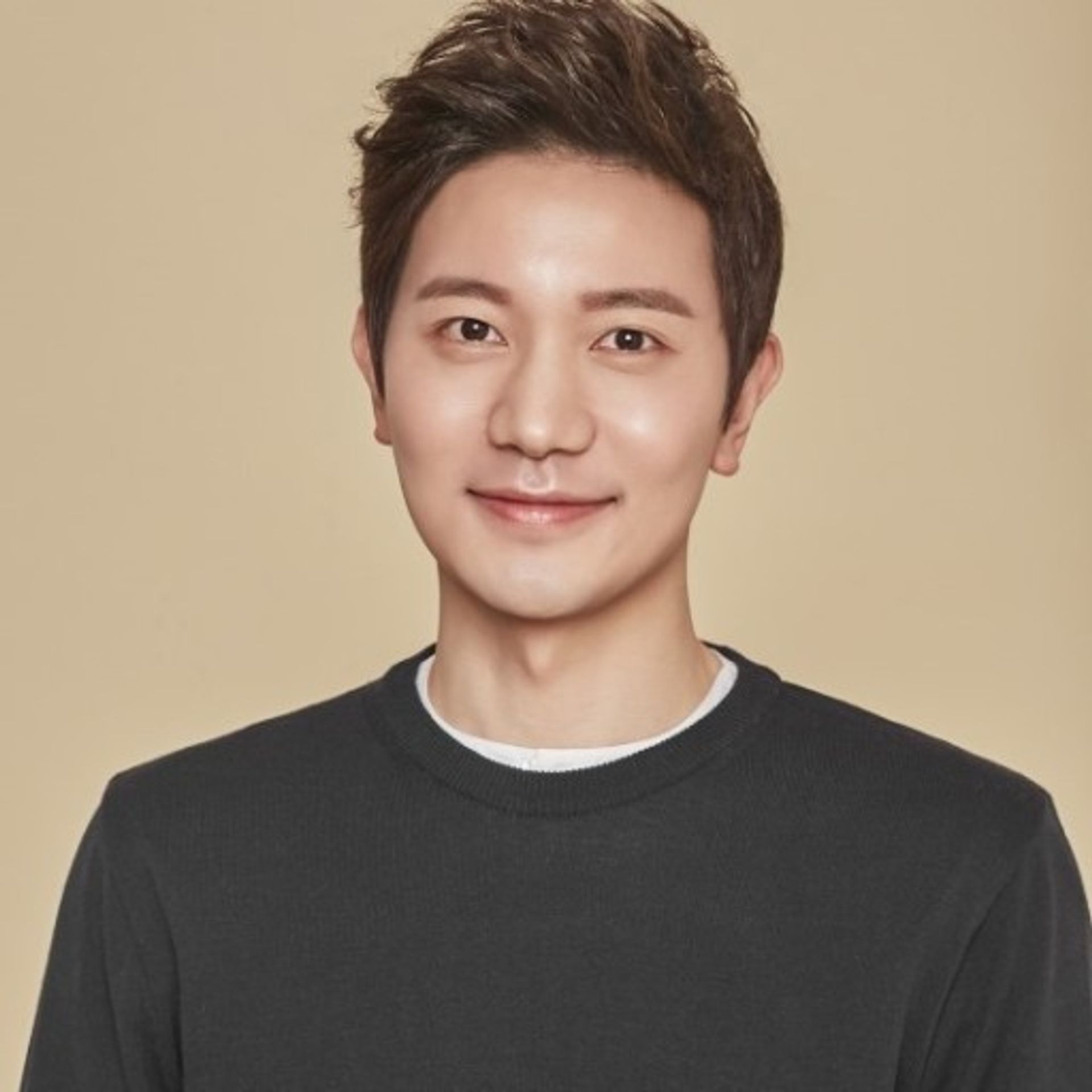 김정근