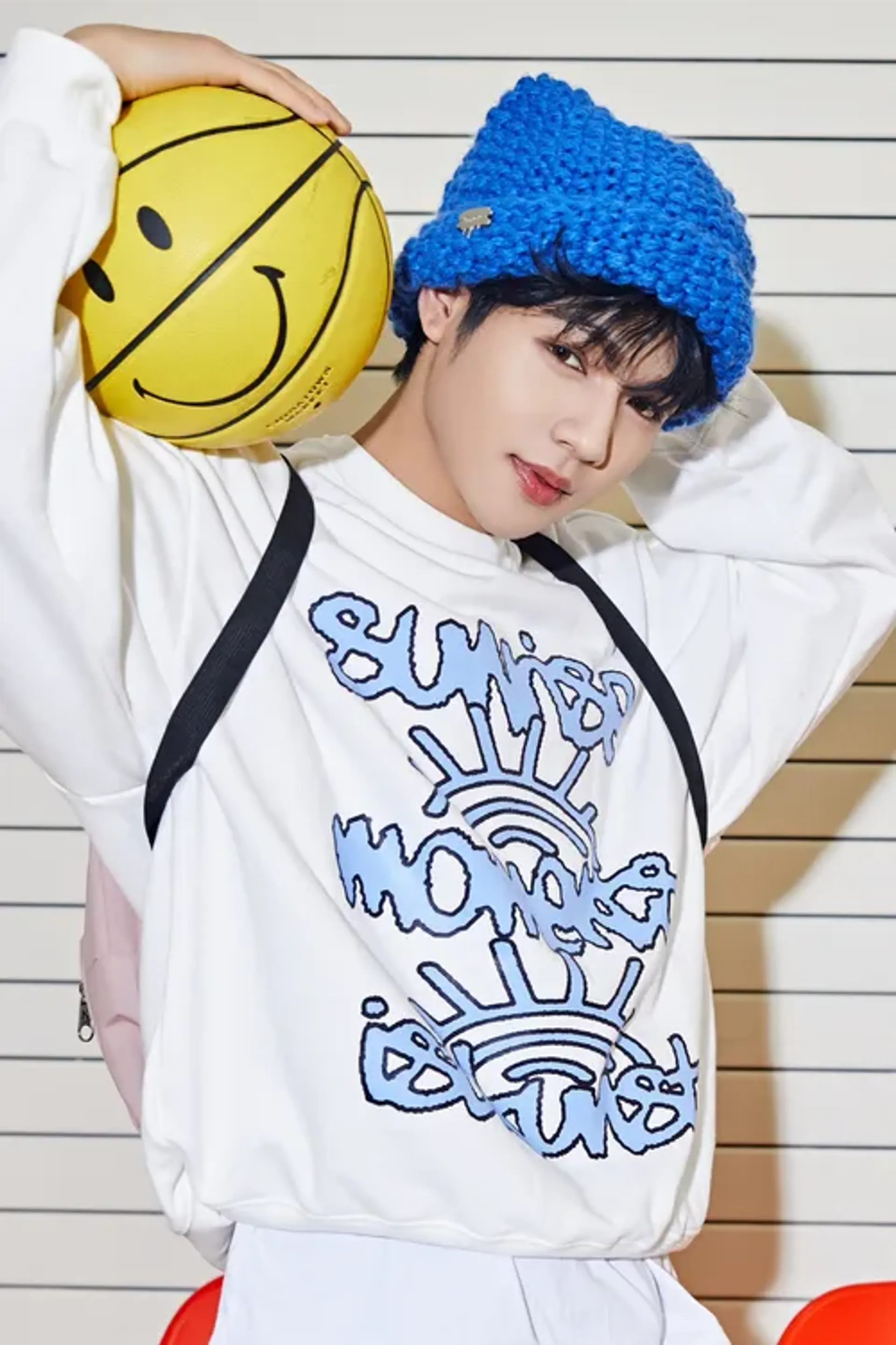 킴