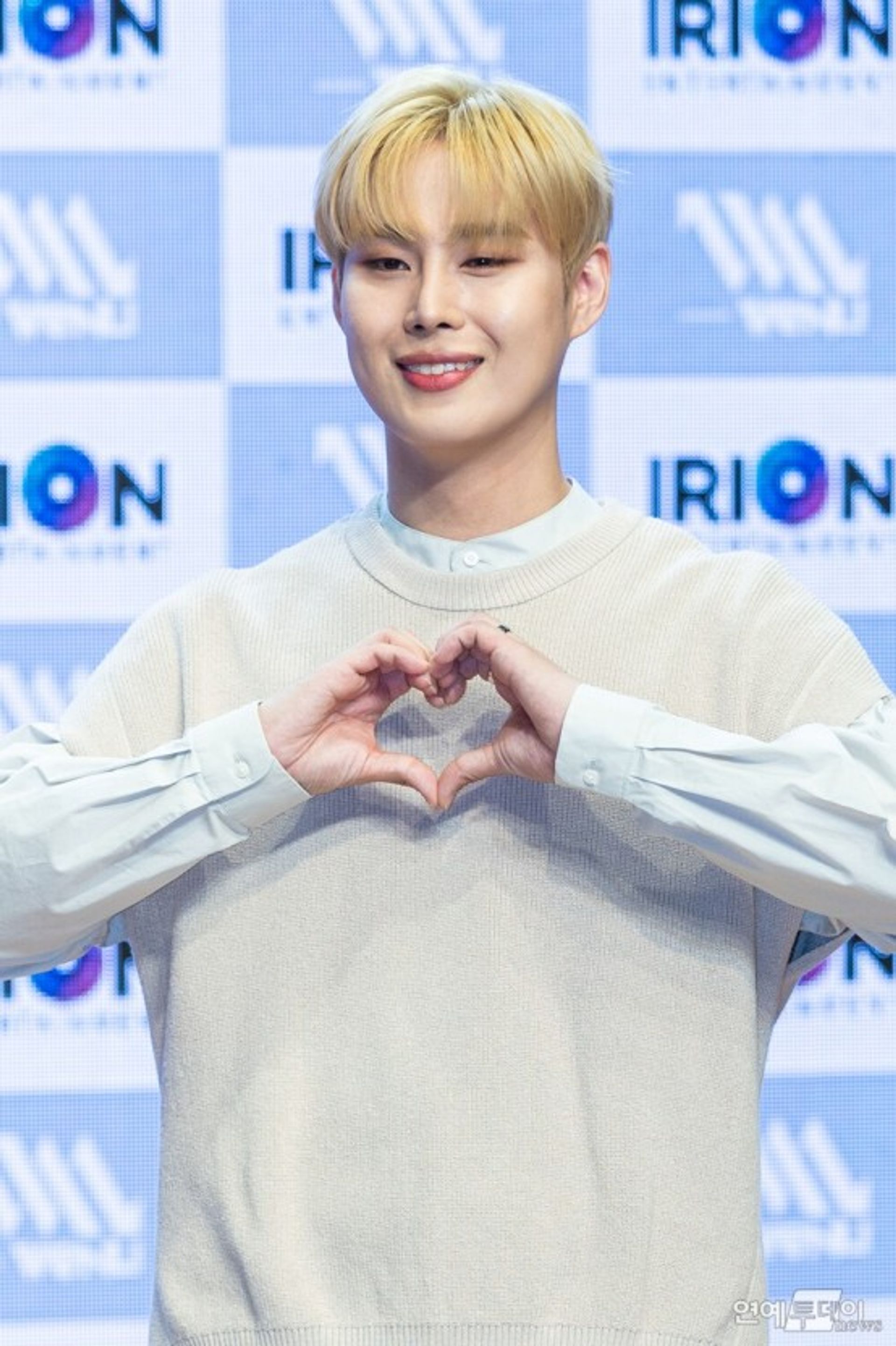윤희찬