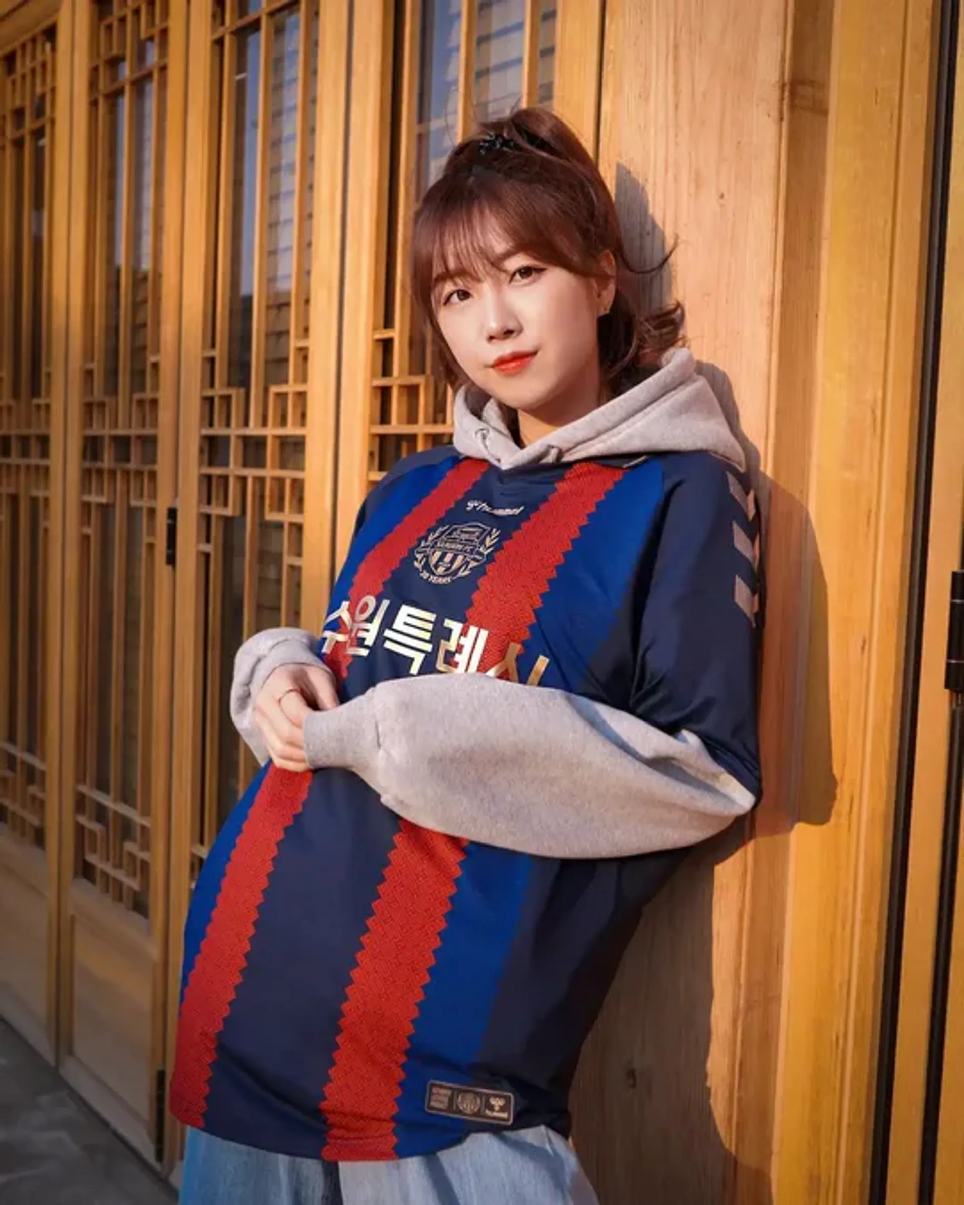 안지현