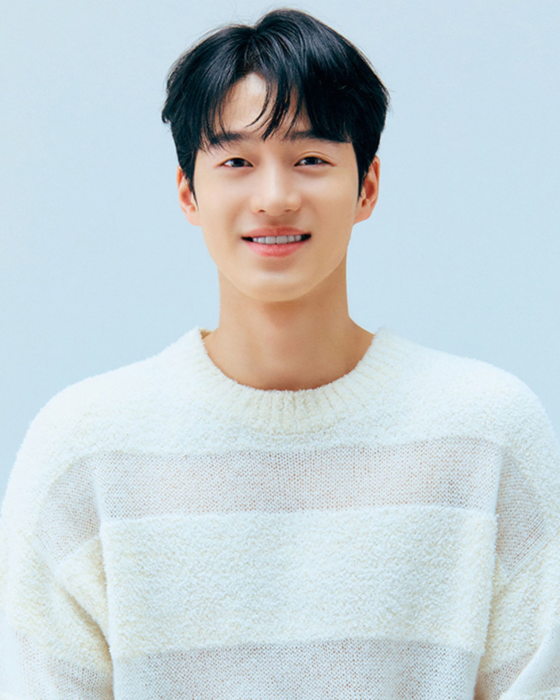 진건우