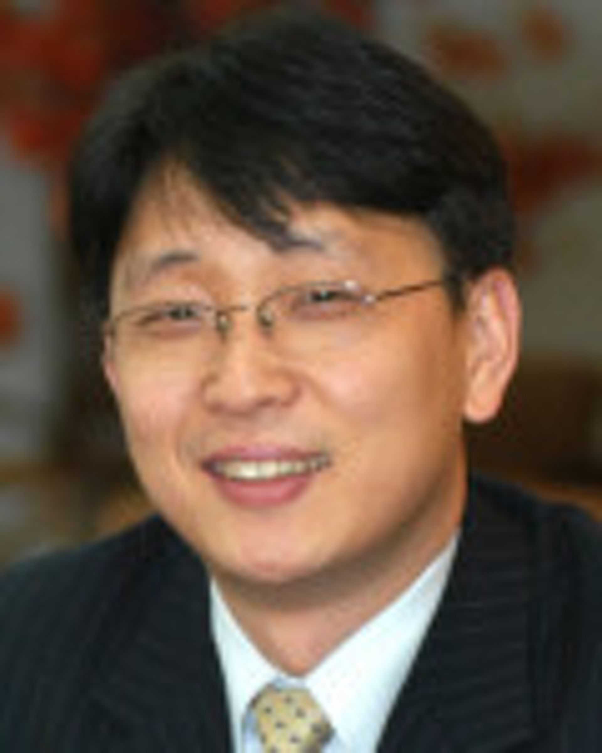 최윤식