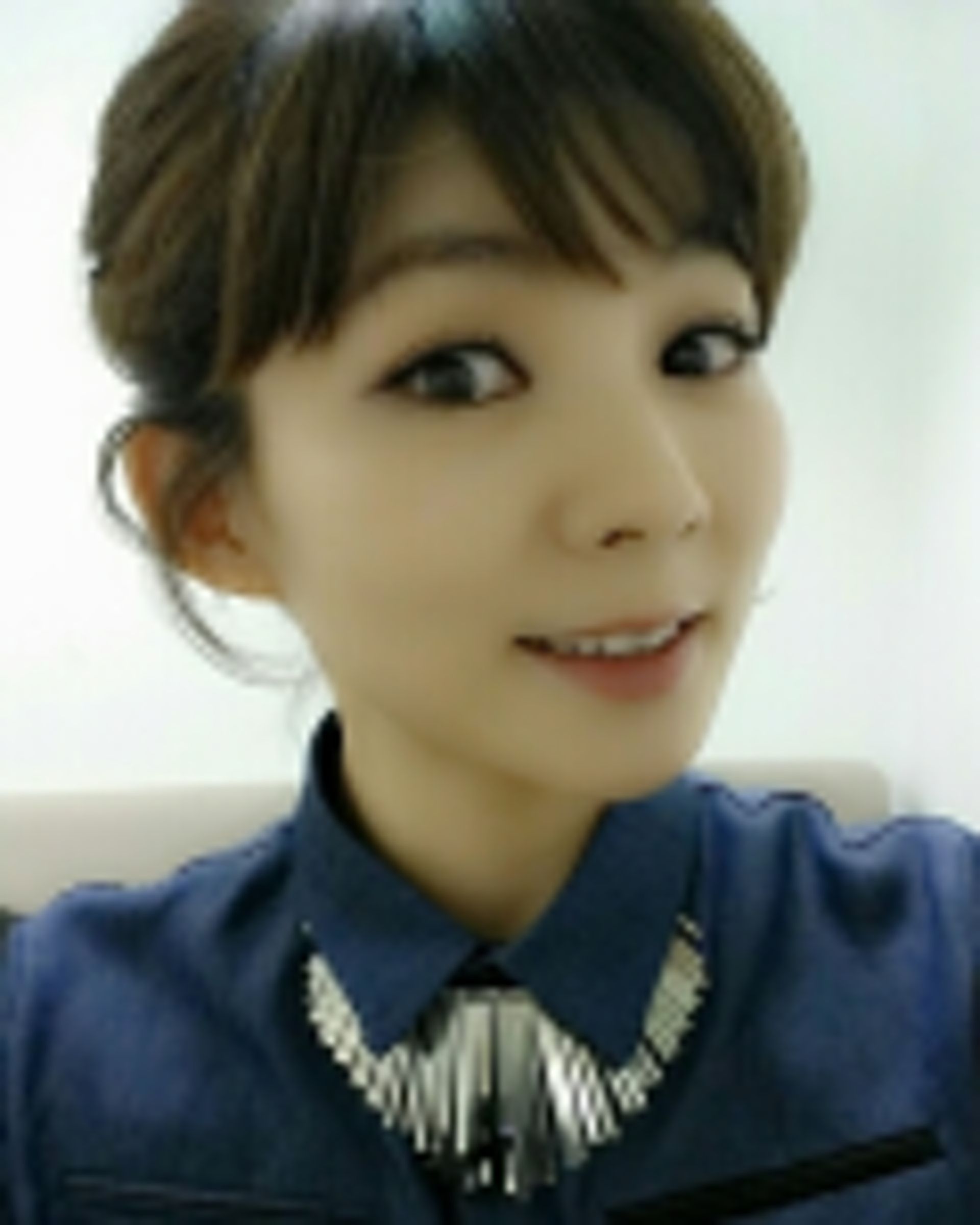 설수현